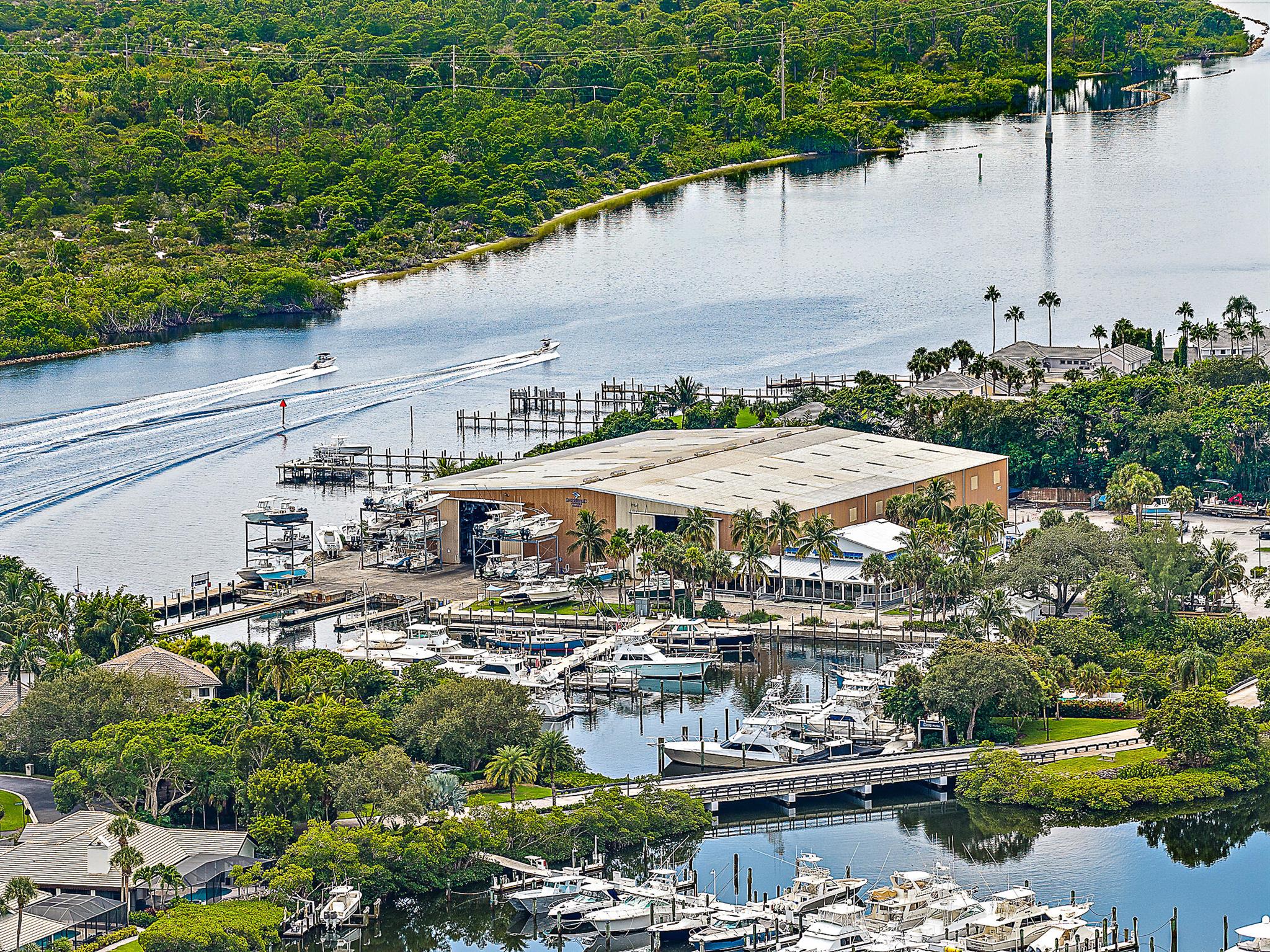 16910 Bay St #E204 Jupiter, FL 33477