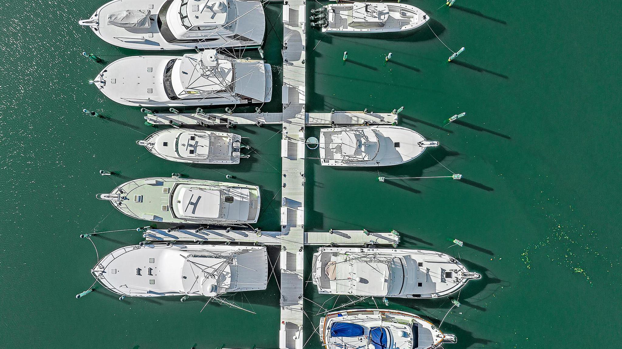 16910 Bay St #E204 Jupiter, FL 33477