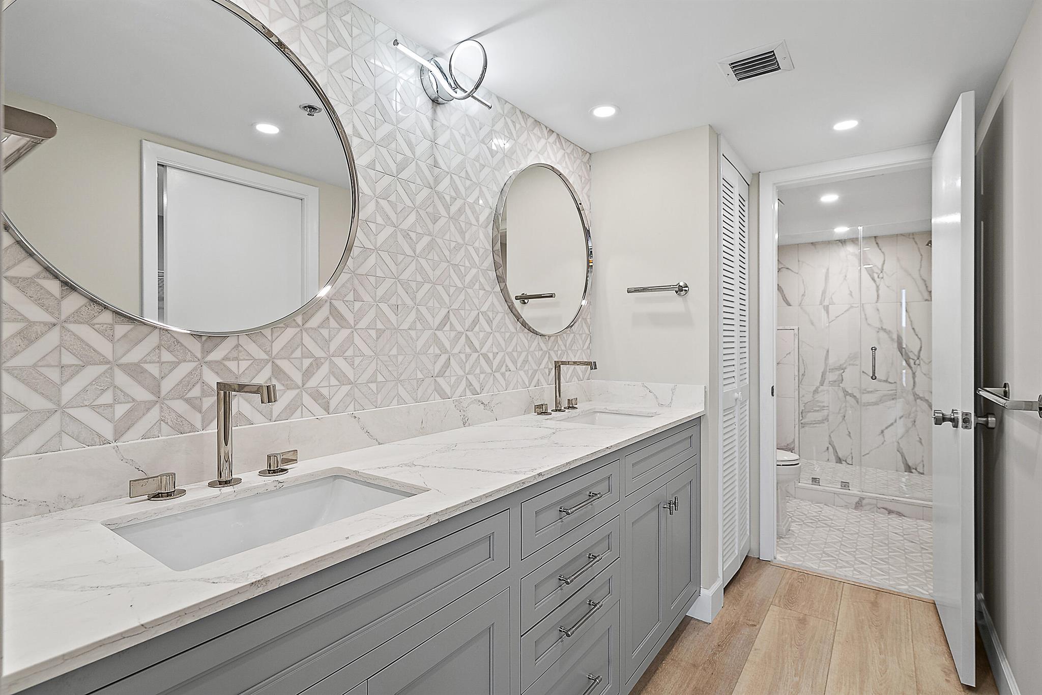 16910 Bay St #E204 Jupiter, FL 33477