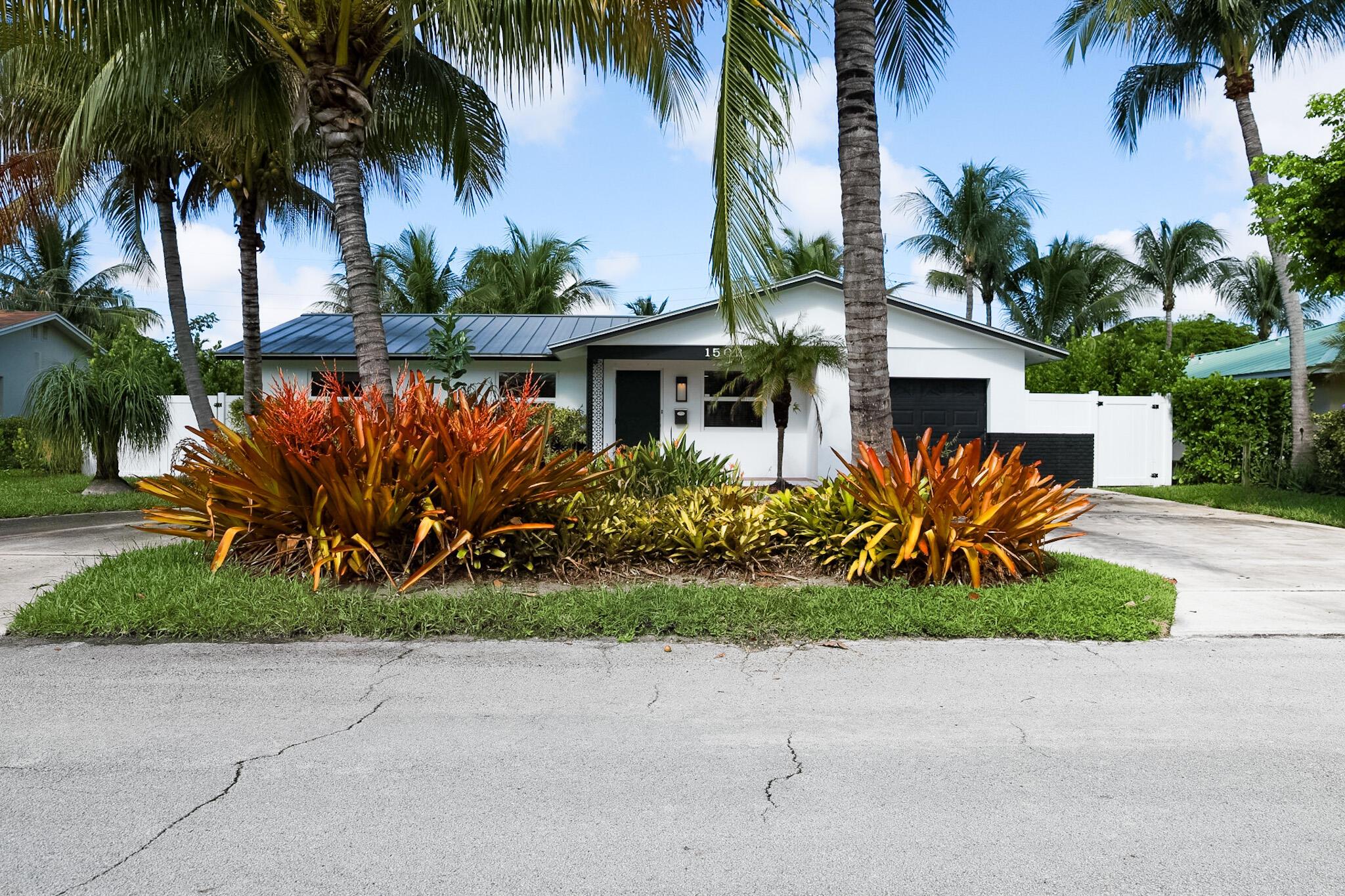 1502 NW 4th Ave
