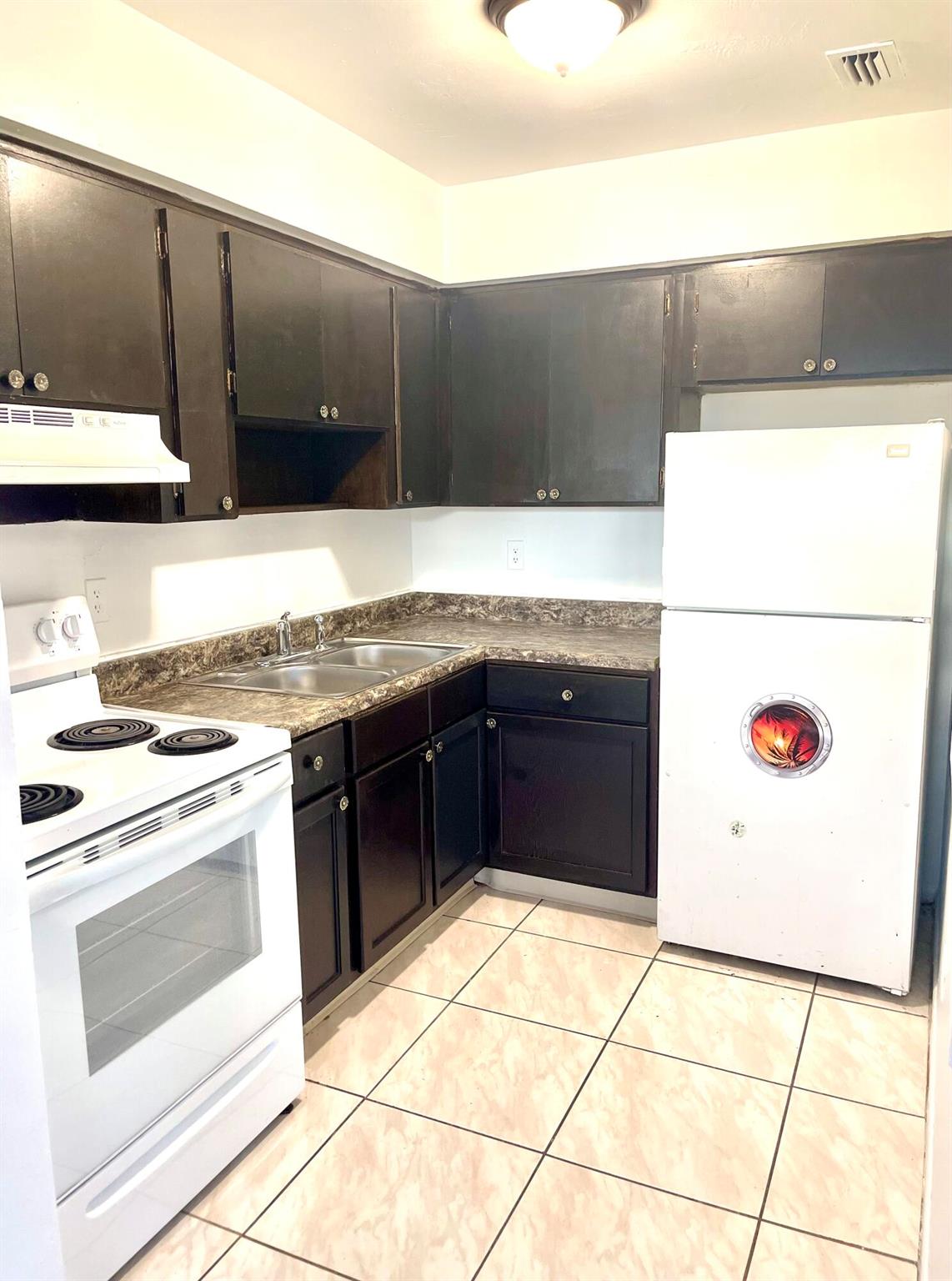 2251 NW 52nd Ct #1