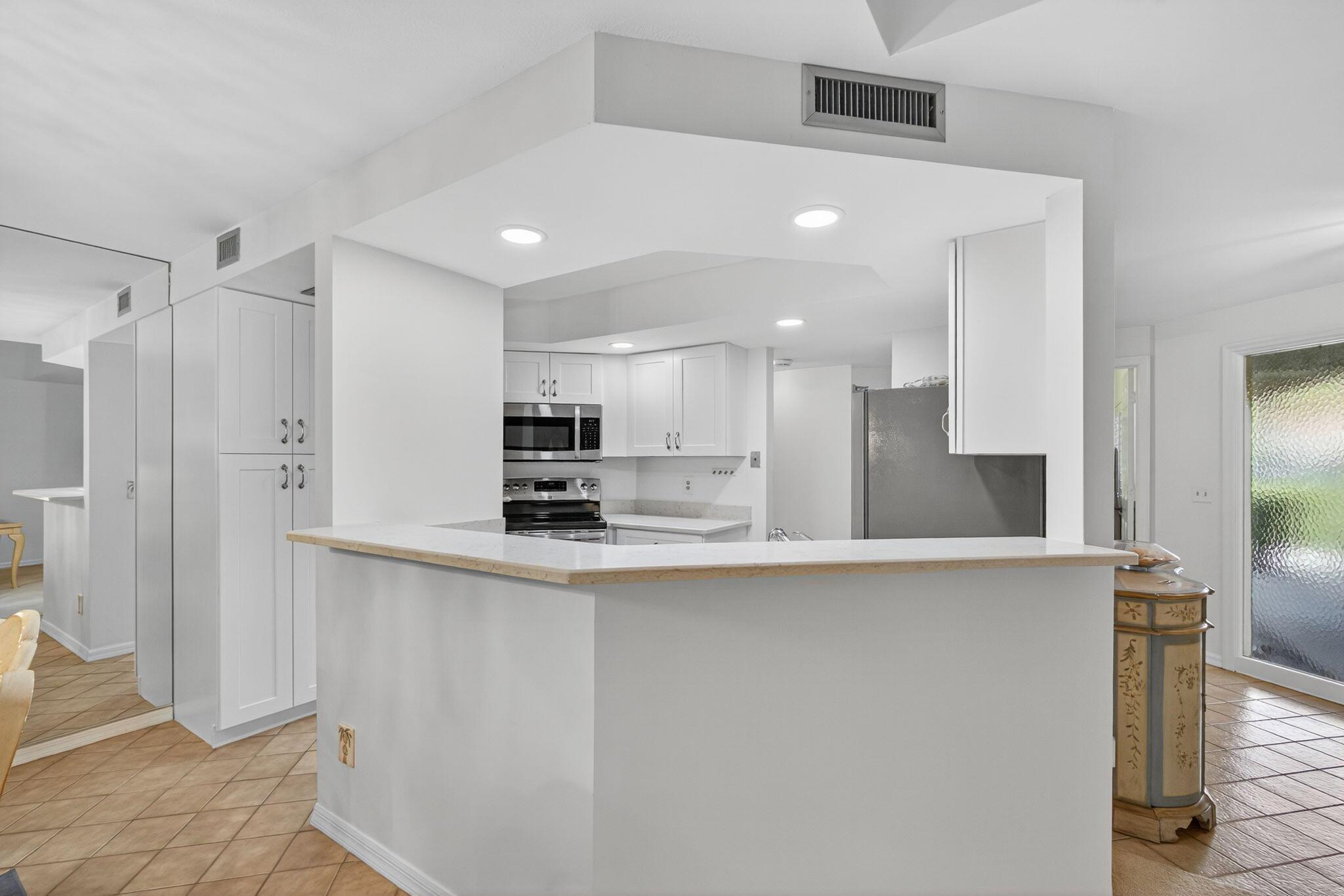 204 Sea Oats Dr #C Juno Beach, FL 33408