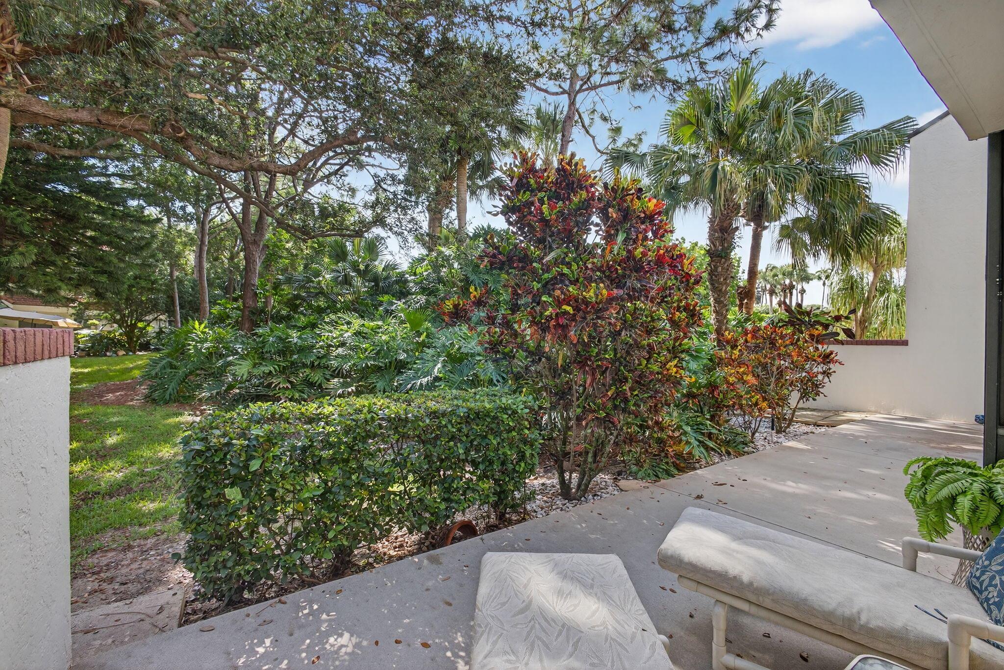 204 Sea Oats Dr #C Juno Beach, FL 33408