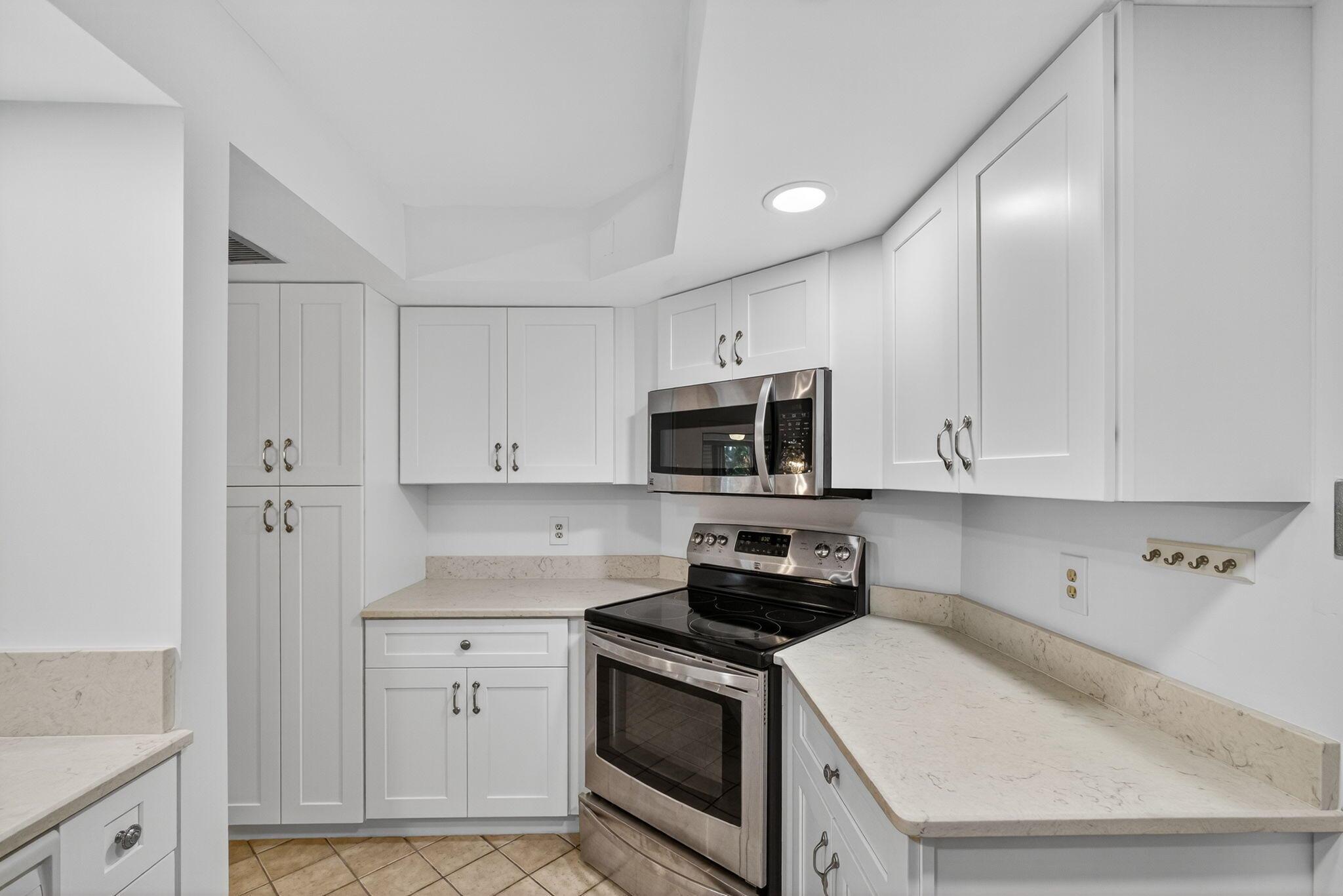 204 Sea Oats Dr #C Juno Beach, FL 33408