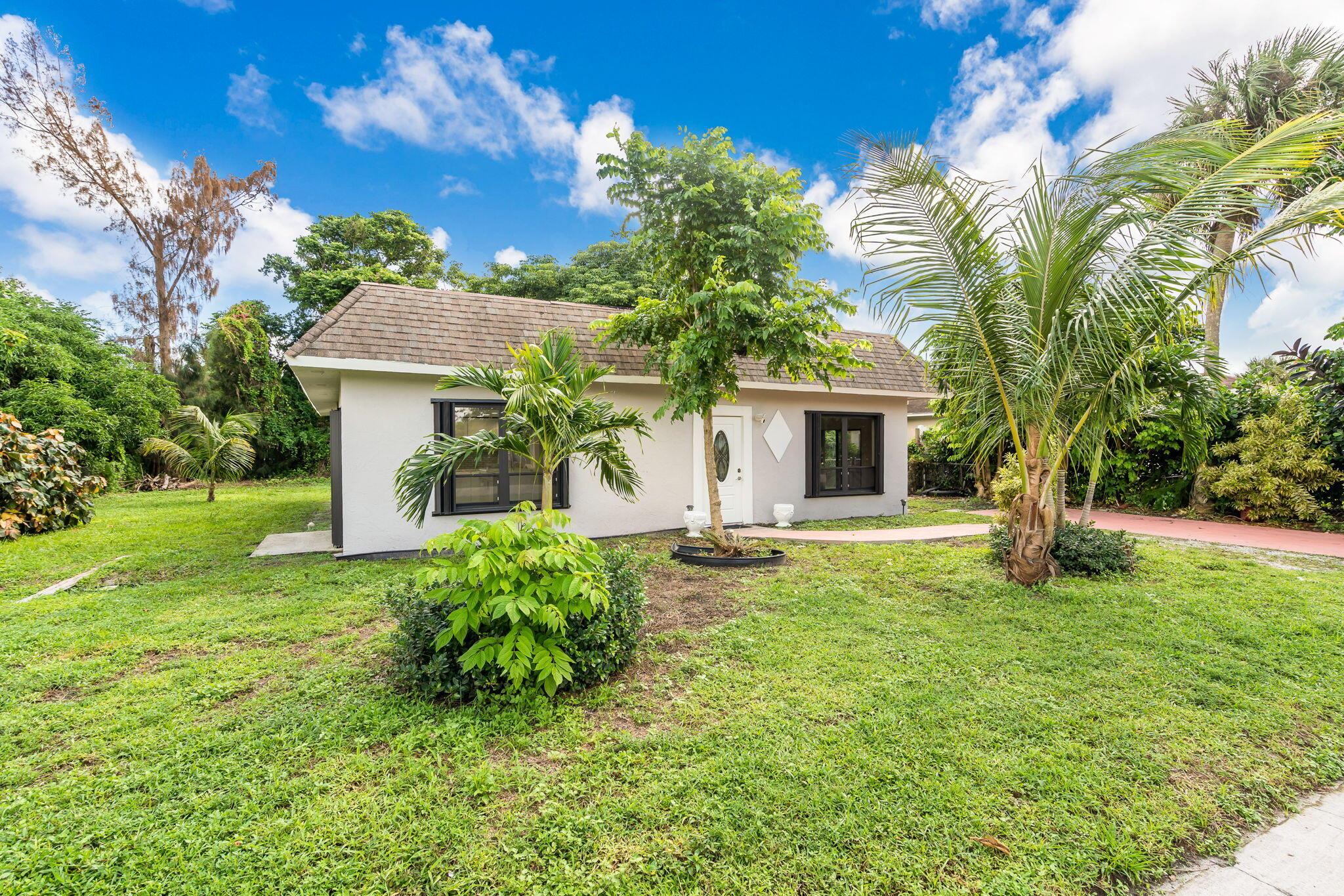 228 Martin Ave
