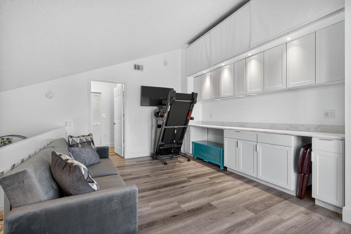 280 Bella Vis #41h Jupiter, FL 33477