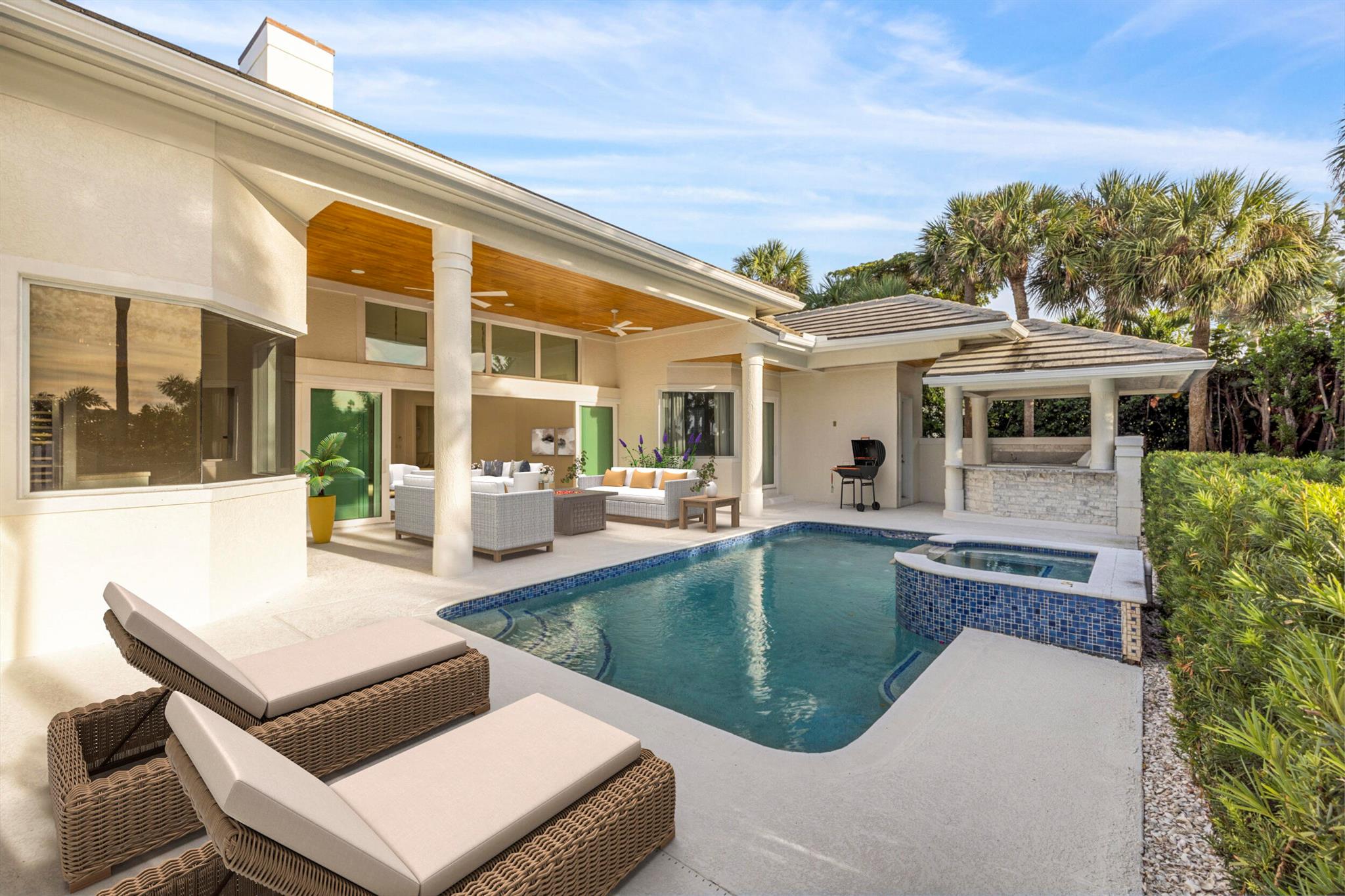 2925 SE Dune Dr Stuart, FL 34996