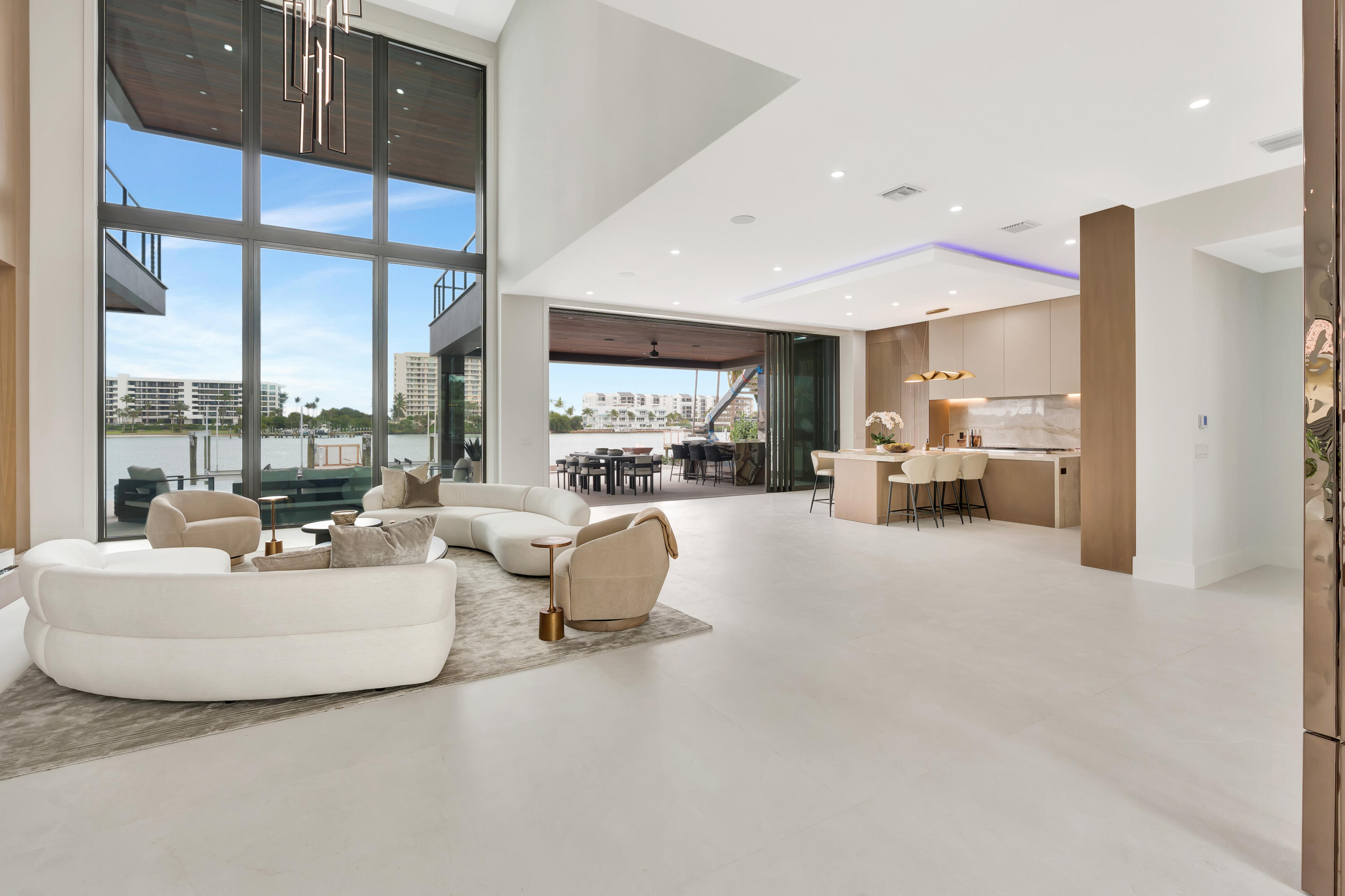 19696 Harbor Jupiter, FL 33469