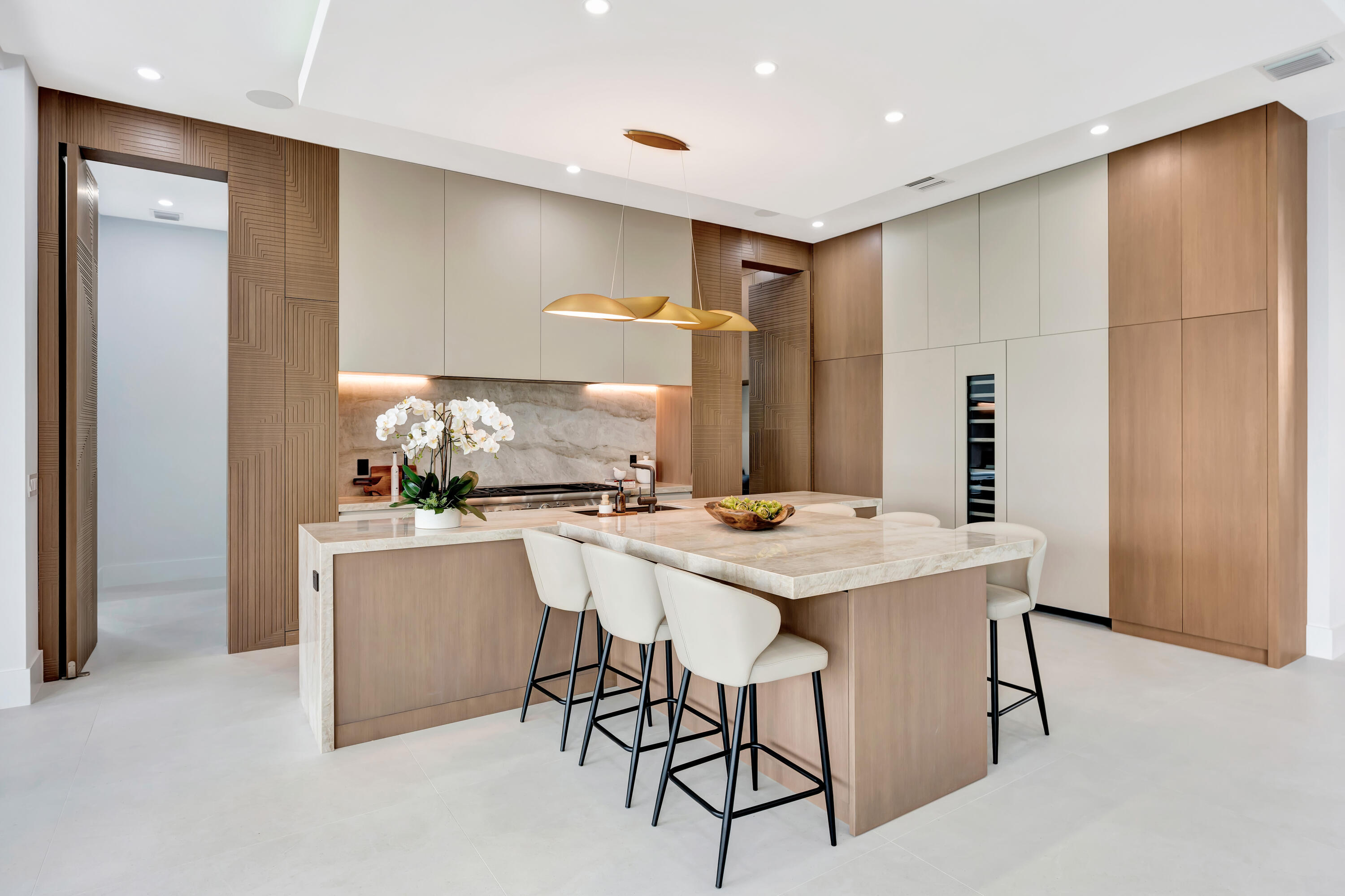 19696 Harbor Jupiter, FL 33469