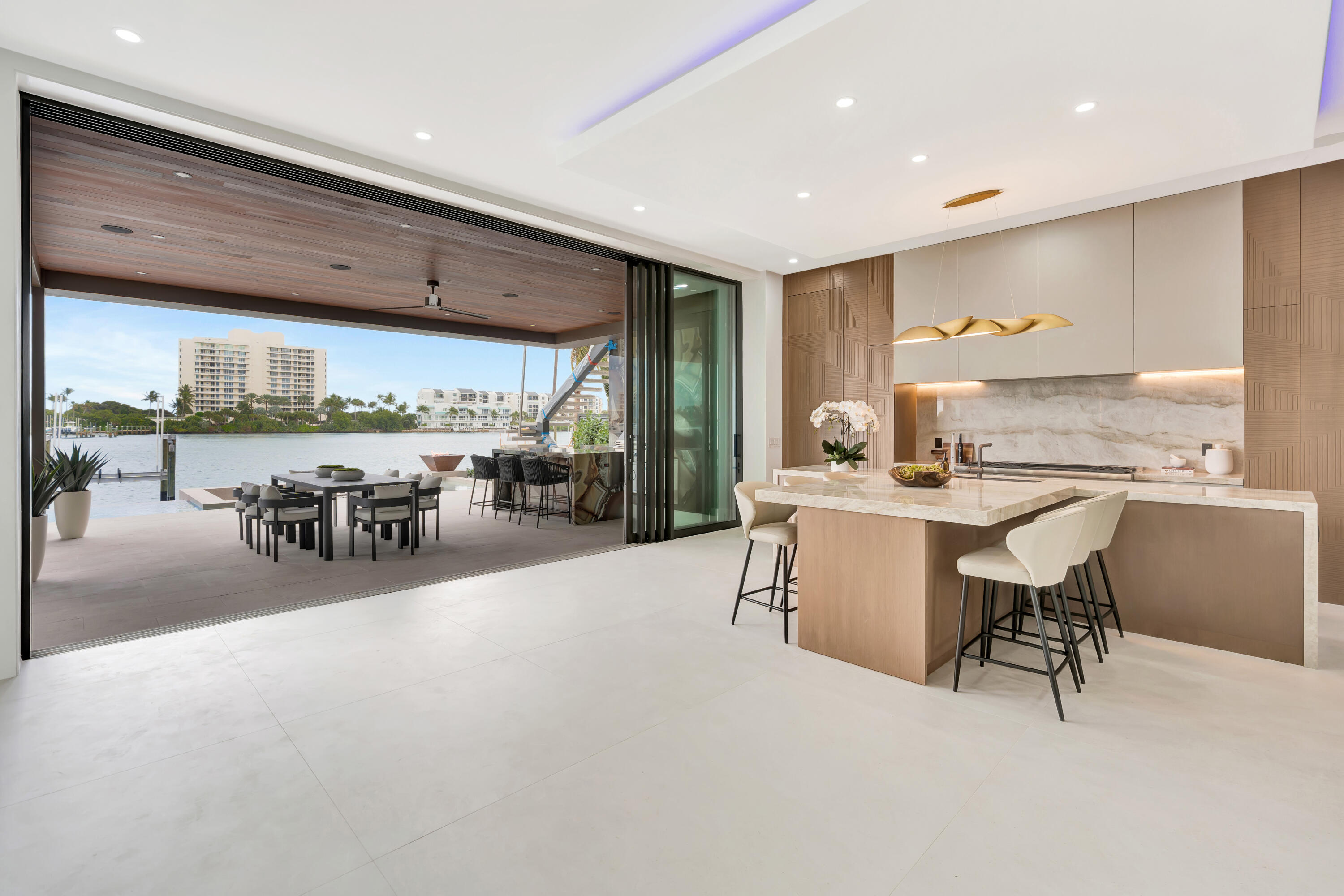 19696 Harbor Jupiter, FL 33469