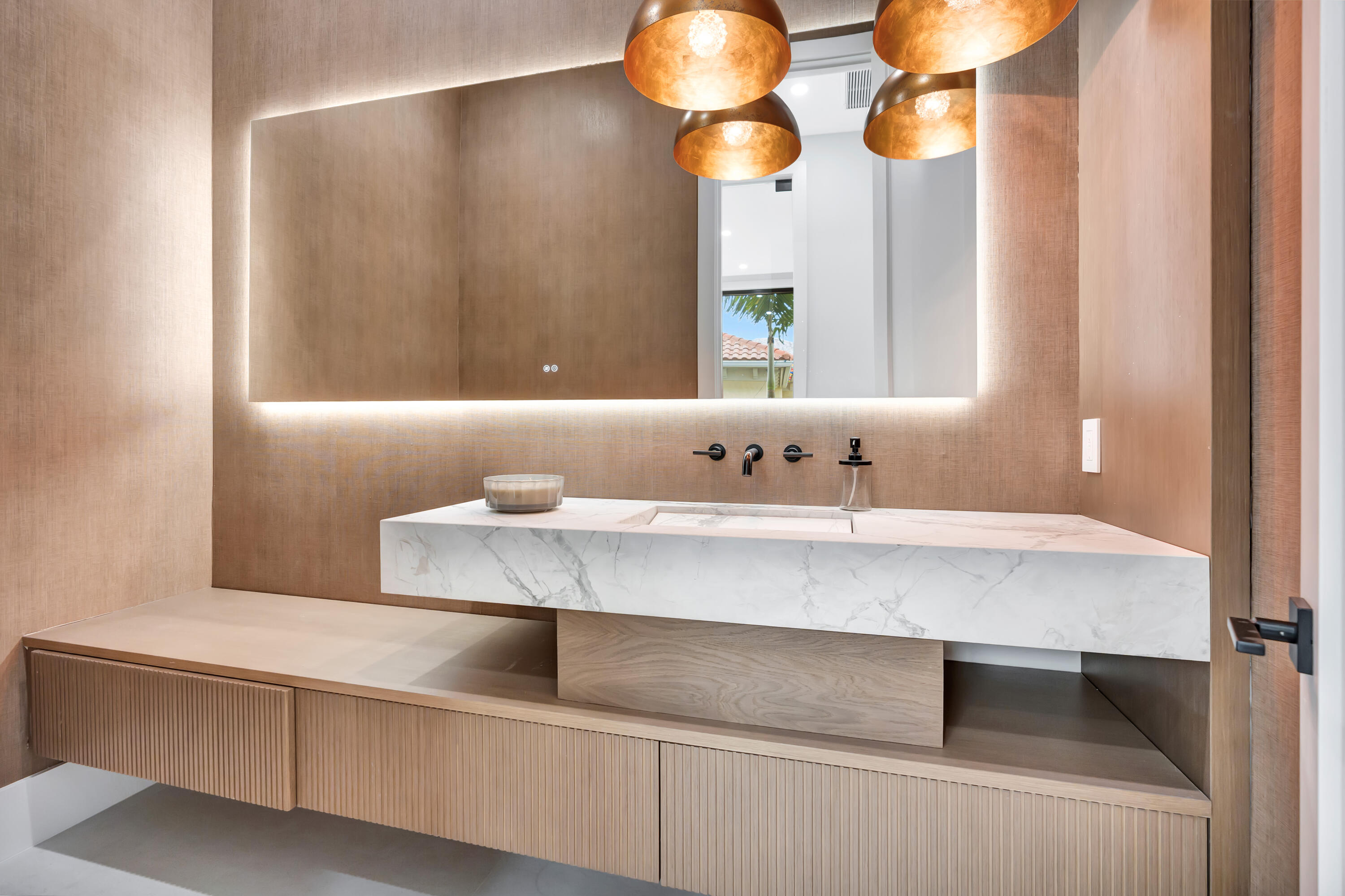 19696 Harbor Jupiter, FL 33469