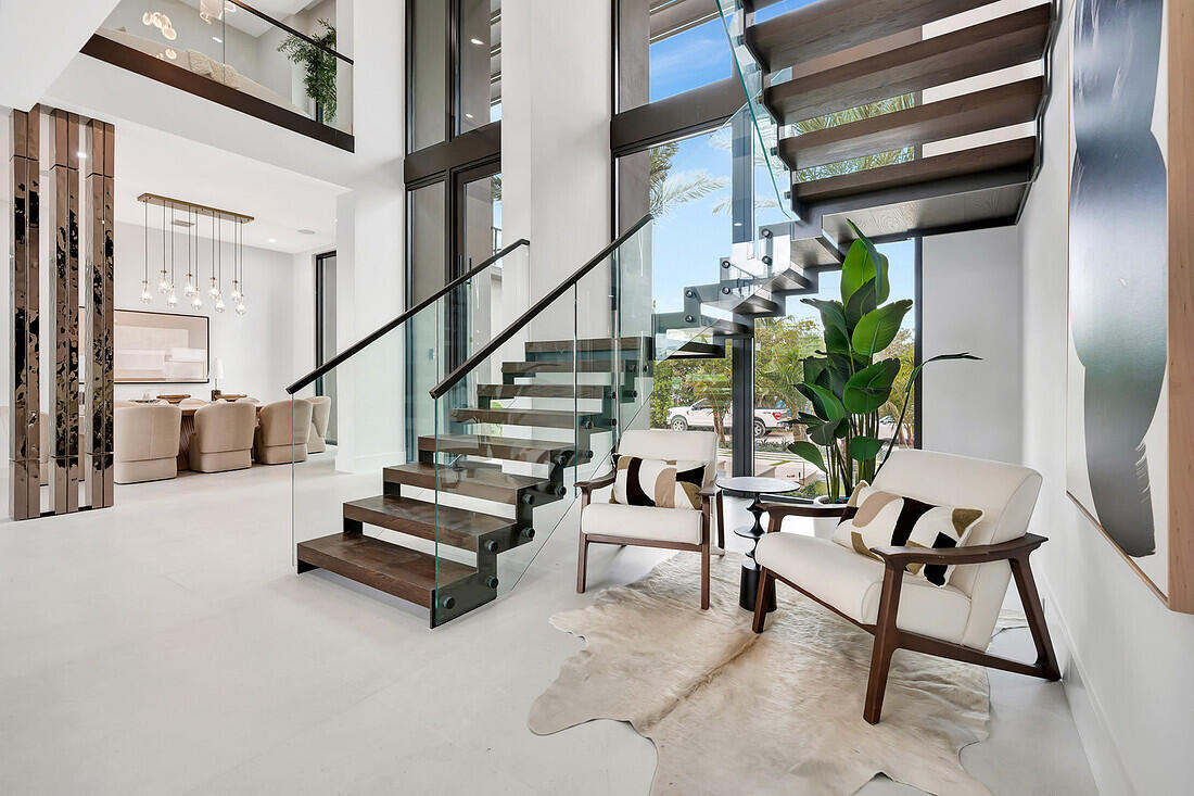 19696 Harbor Jupiter, FL 33469