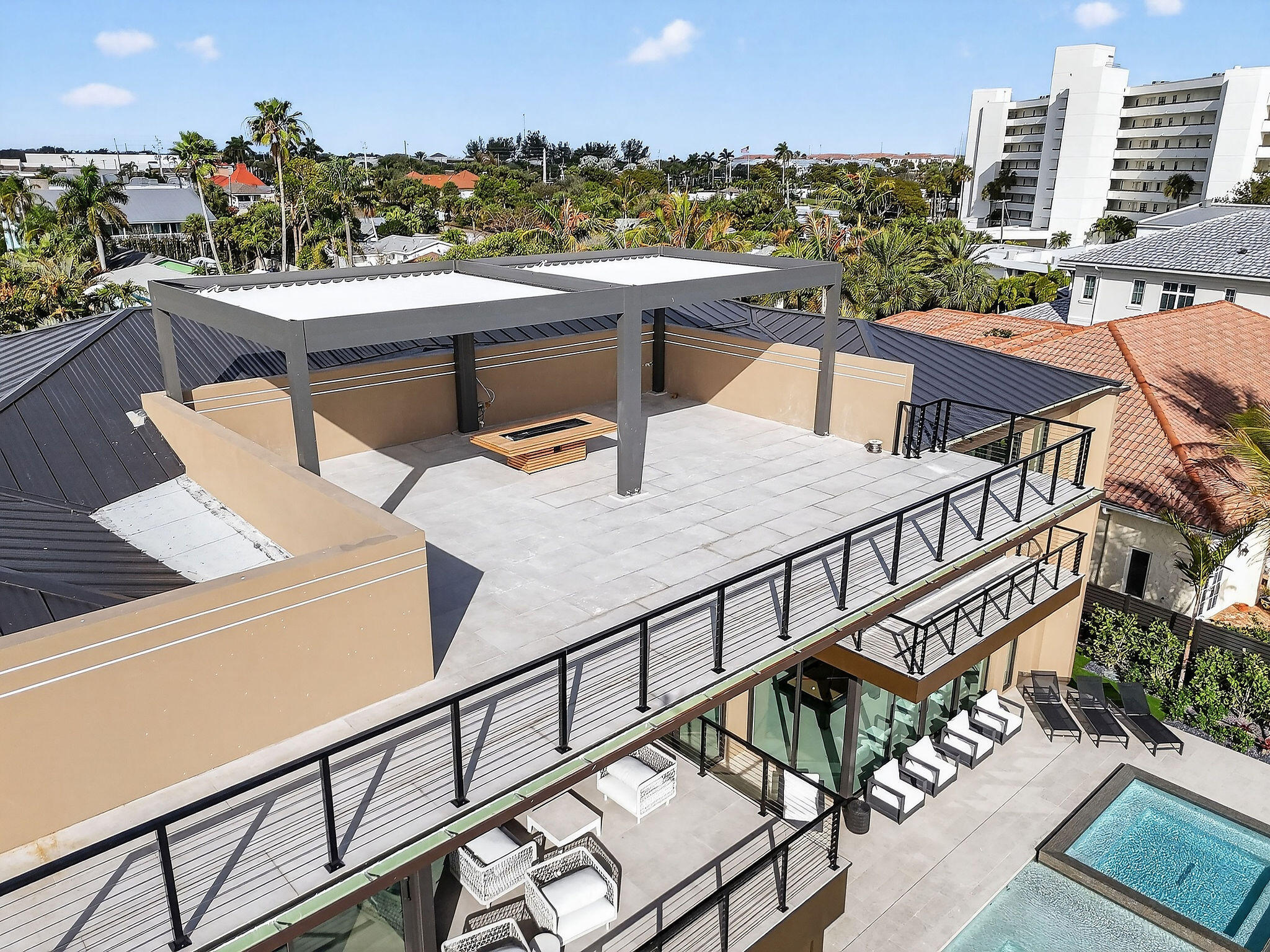 19696 Harbor Jupiter, FL 33469