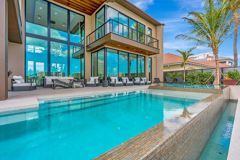 19696 Harbor Jupiter, FL 33469