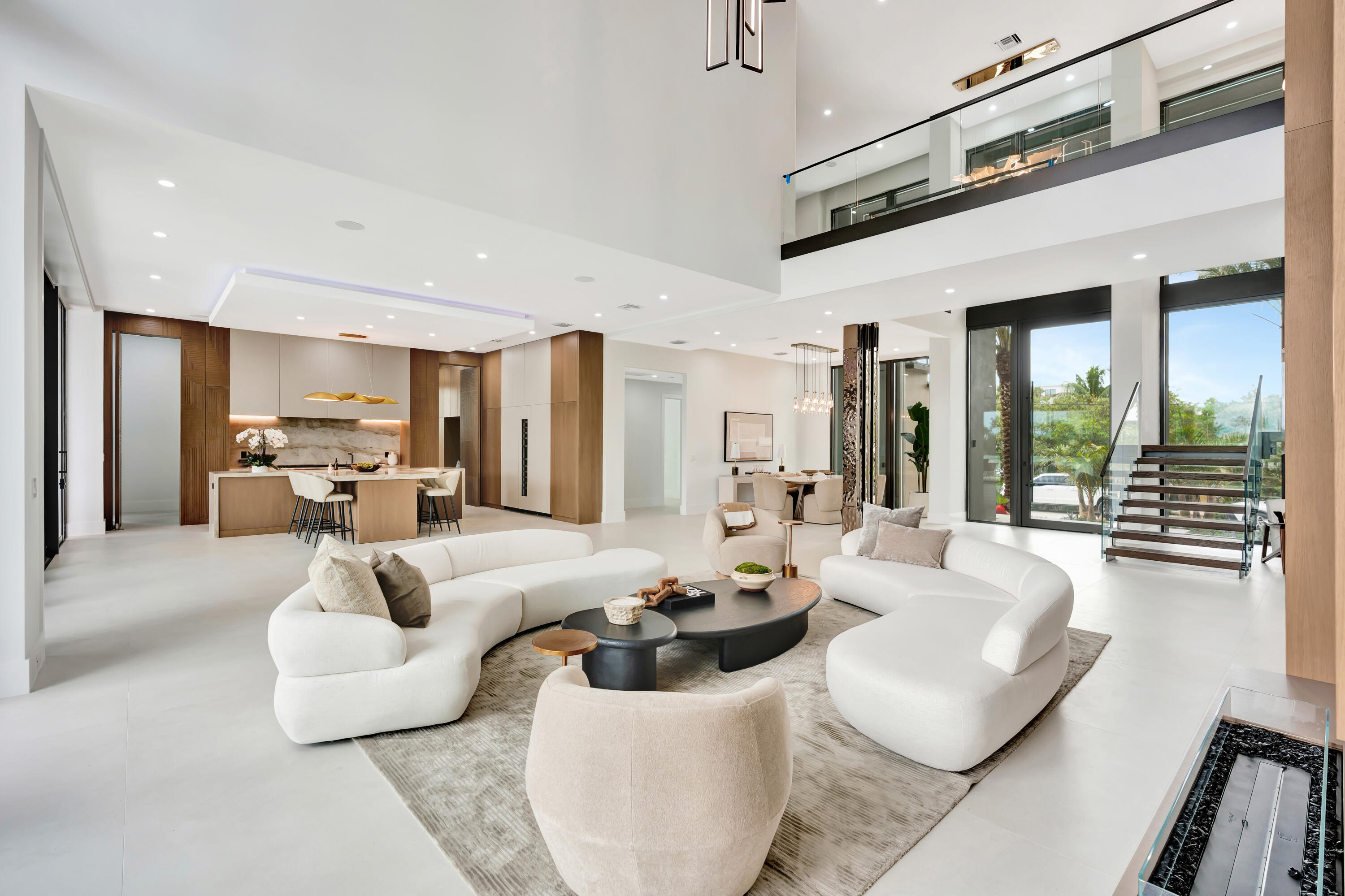 19696 Harbor Jupiter, FL 33469