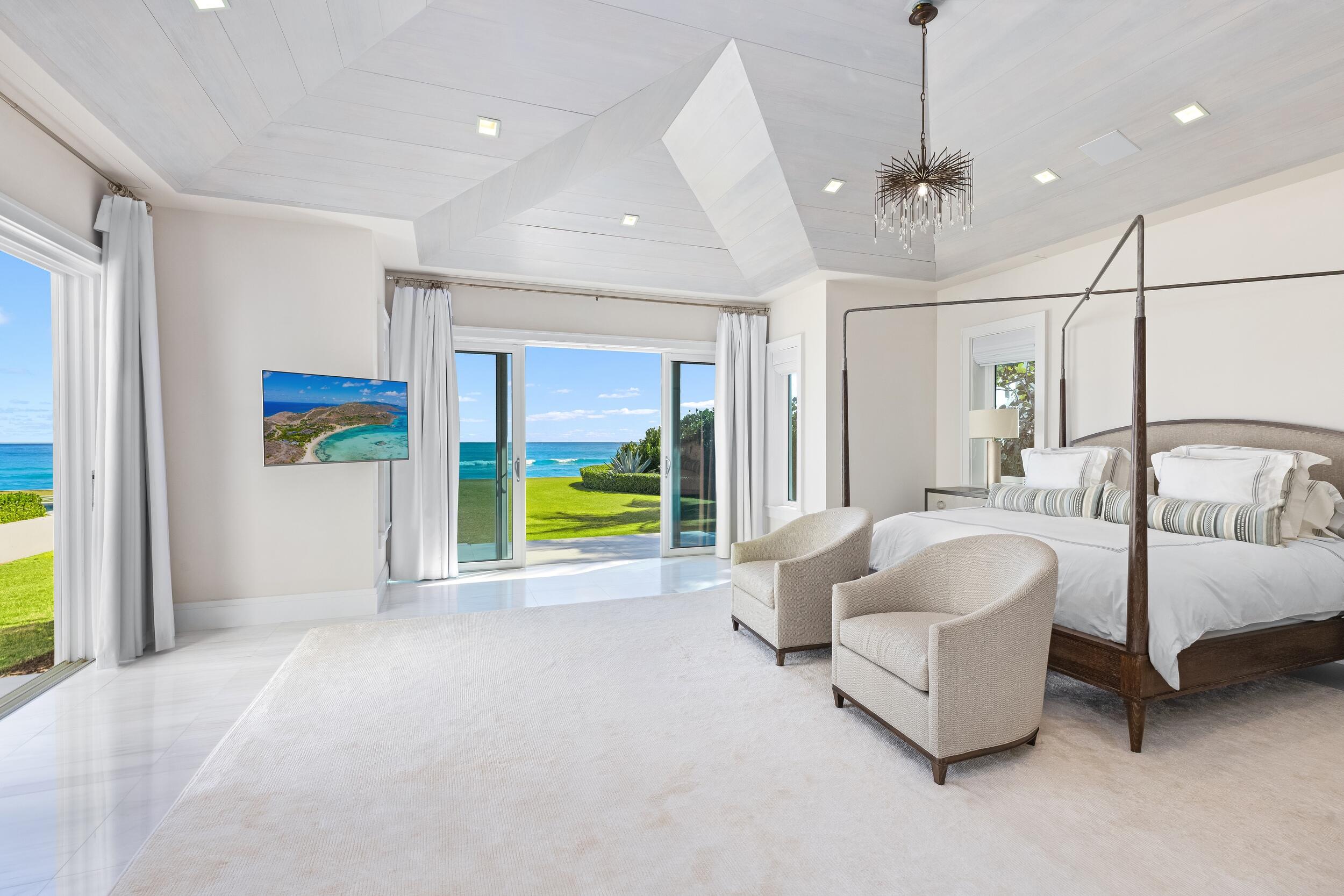 900 S Ocean Manalapan, FL 33462