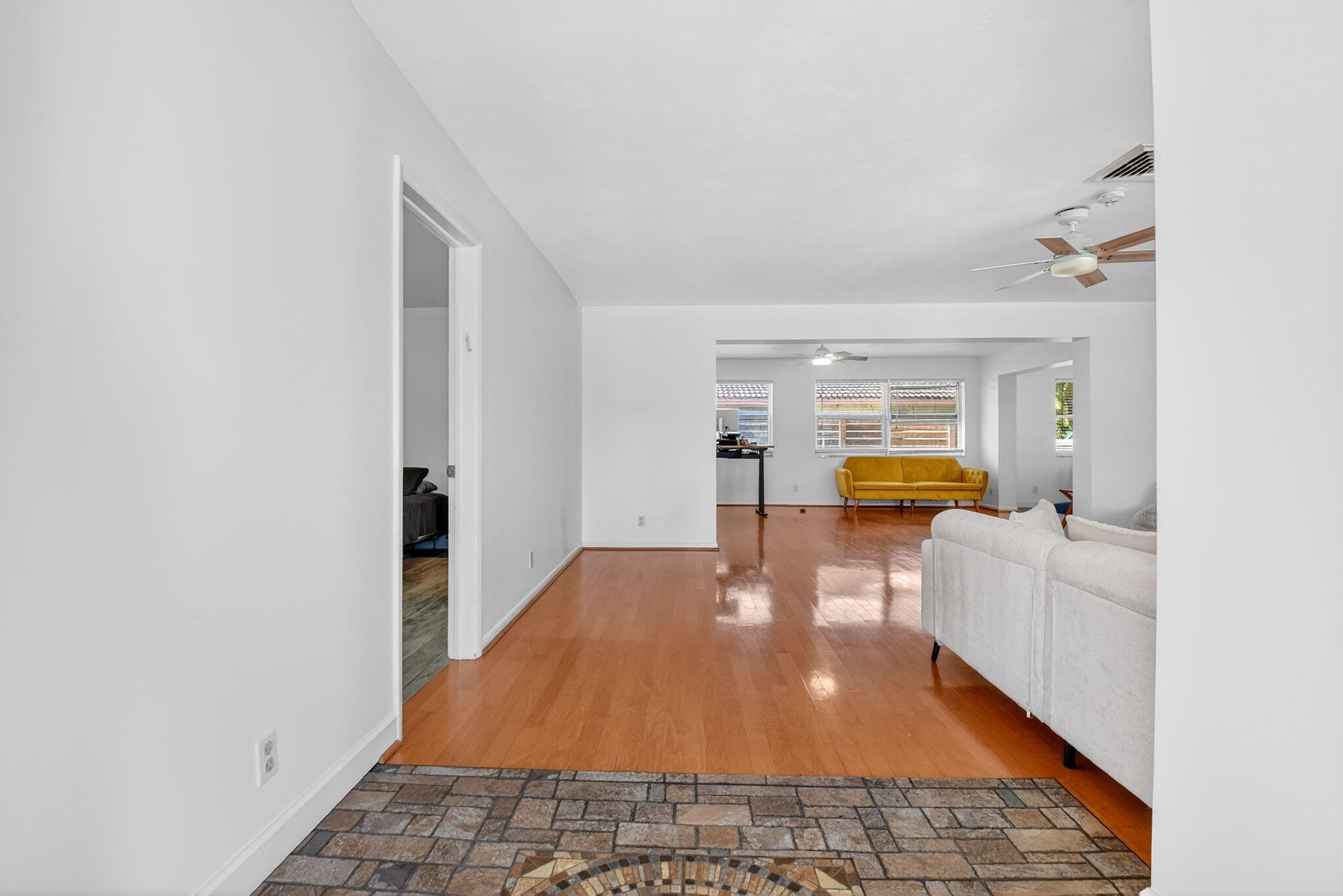 3651 Palm Riviera Beach, FL 33404