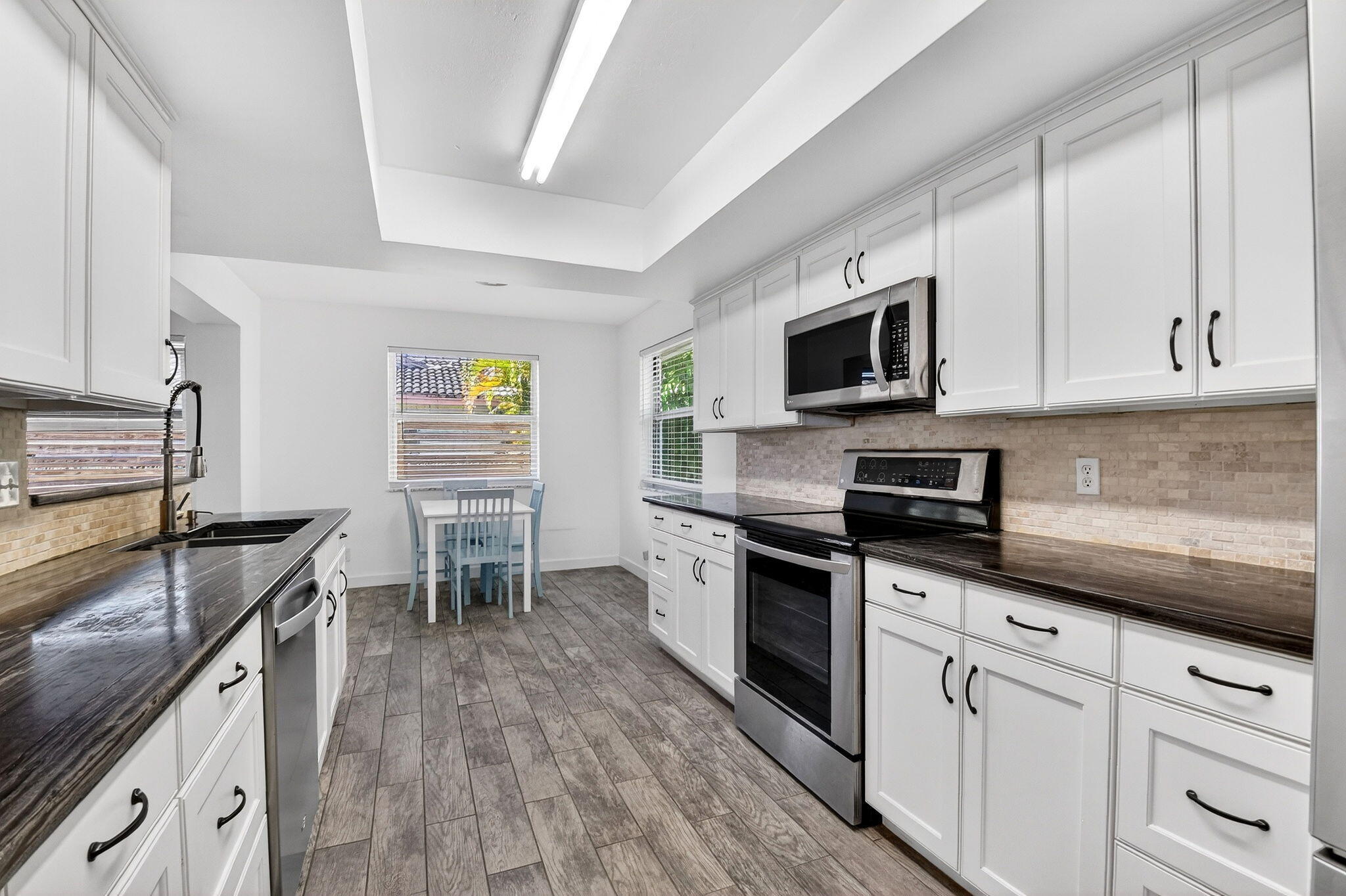 3651 Palm Riviera Beach, FL 33404