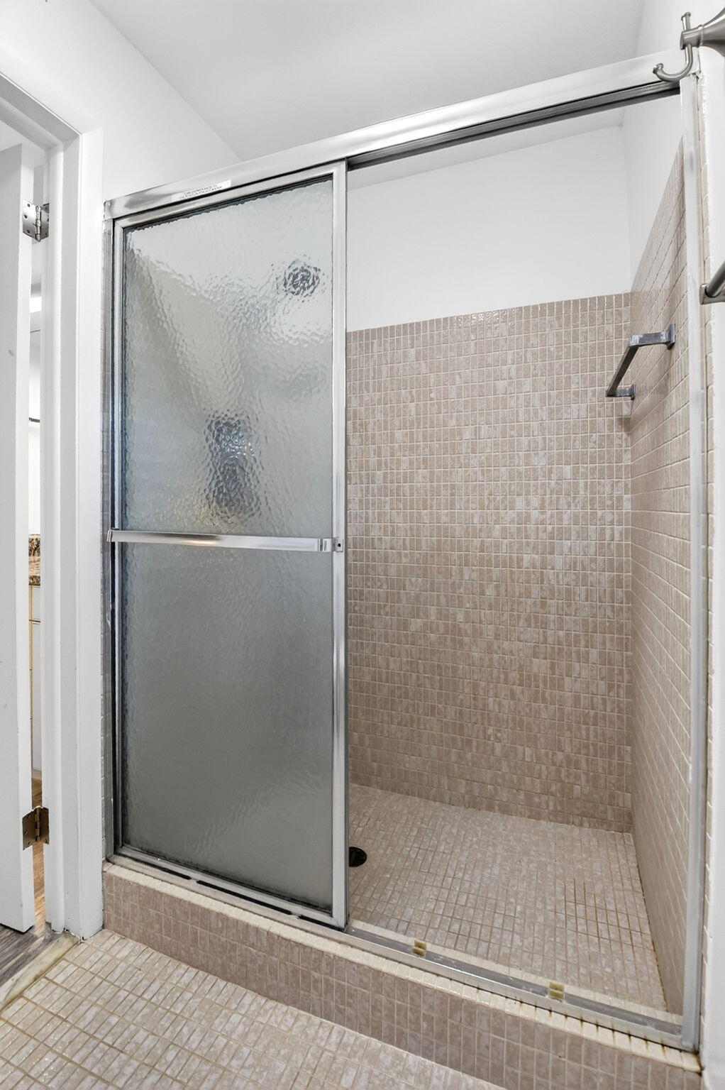 3651 Palm Riviera Beach, FL 33404