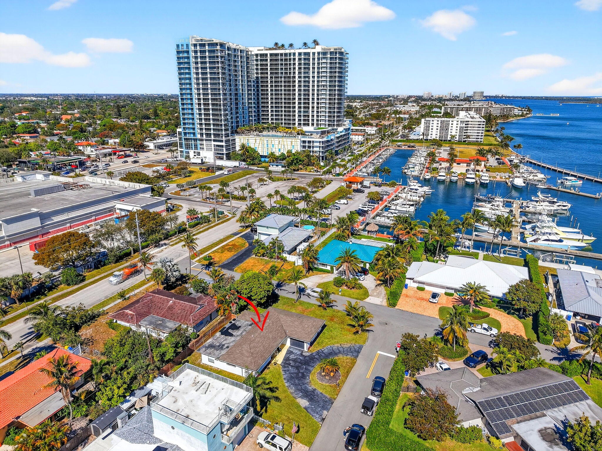 3651 Palm Riviera Beach, FL 33404