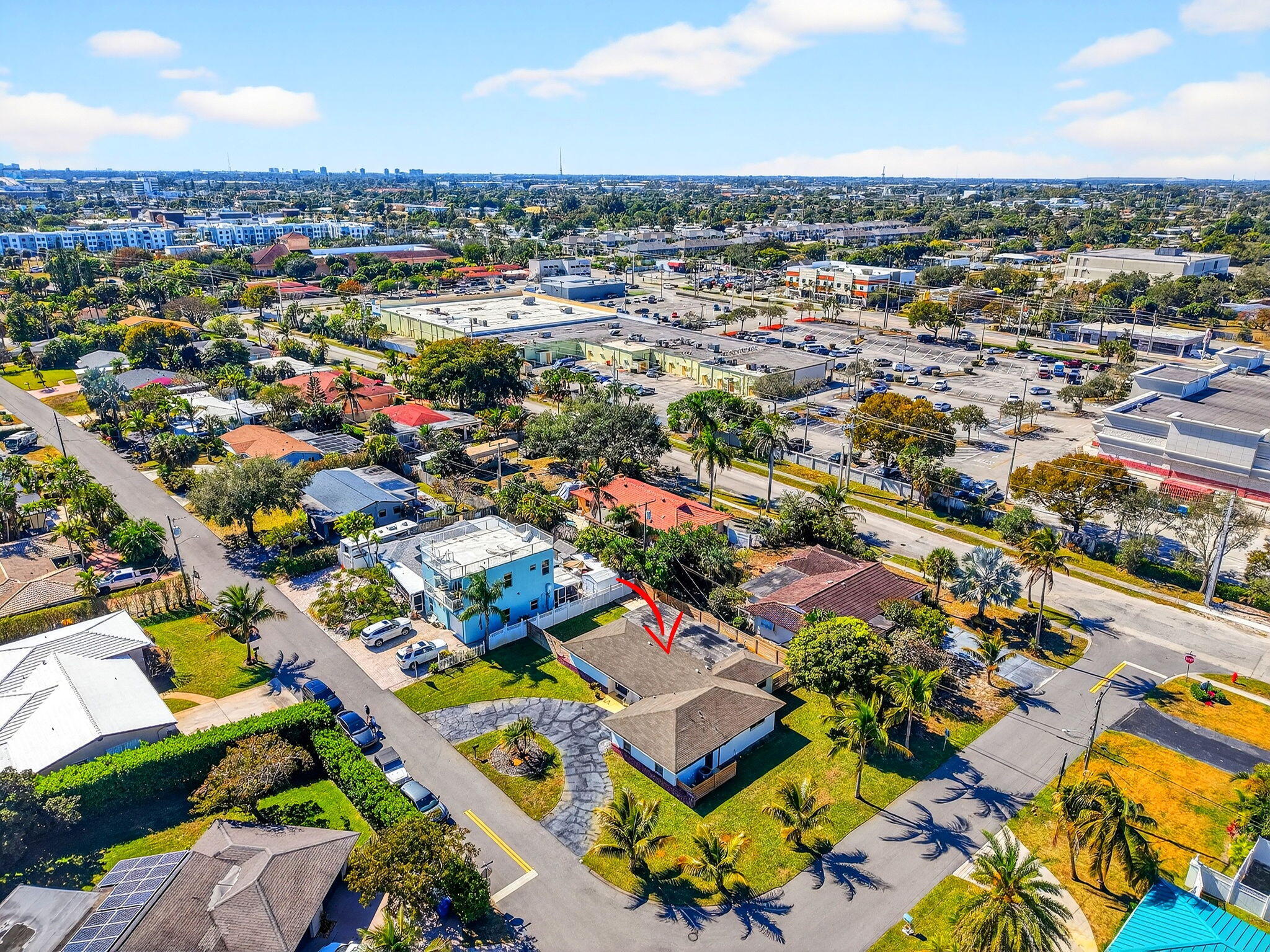 3651 Palm Riviera Beach, FL 33404