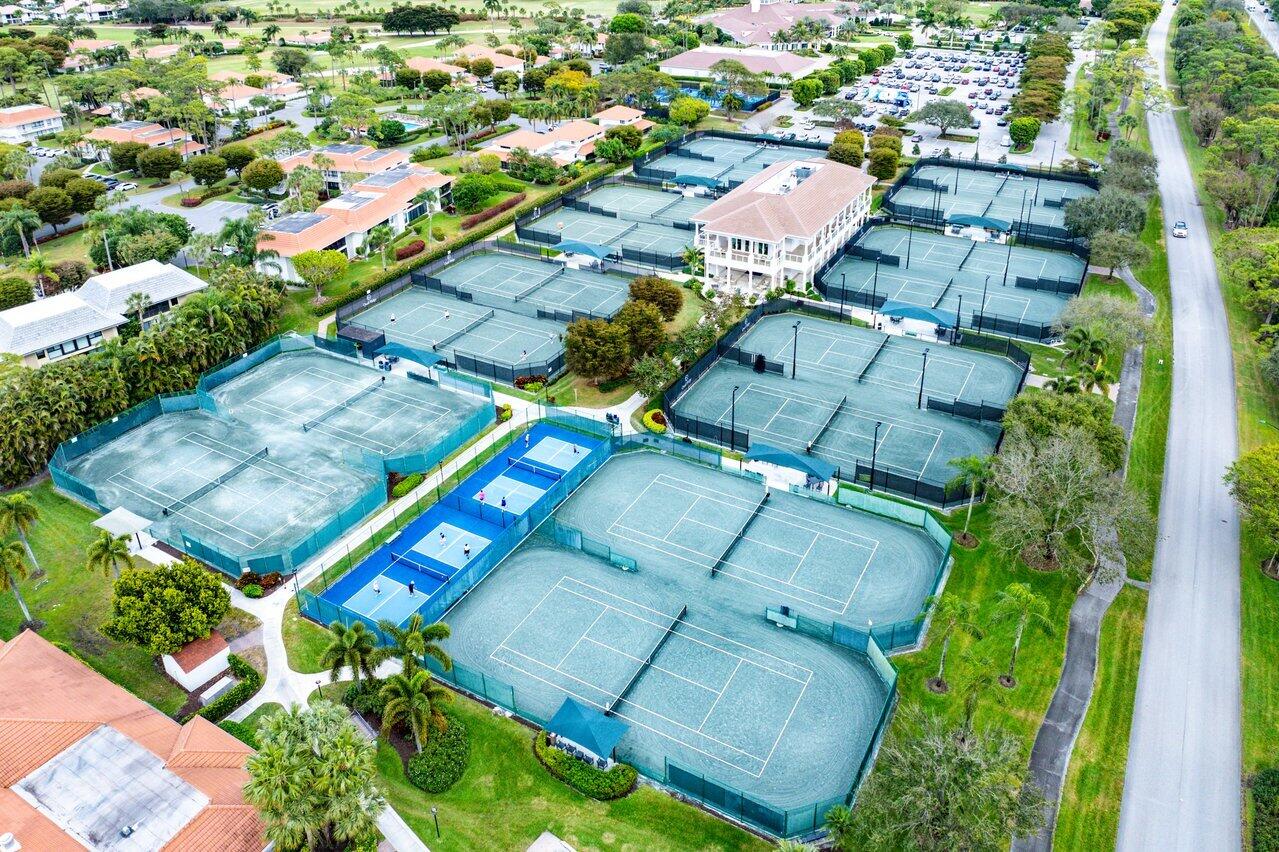 4596 Sanderling Boynton Beach, FL 33436