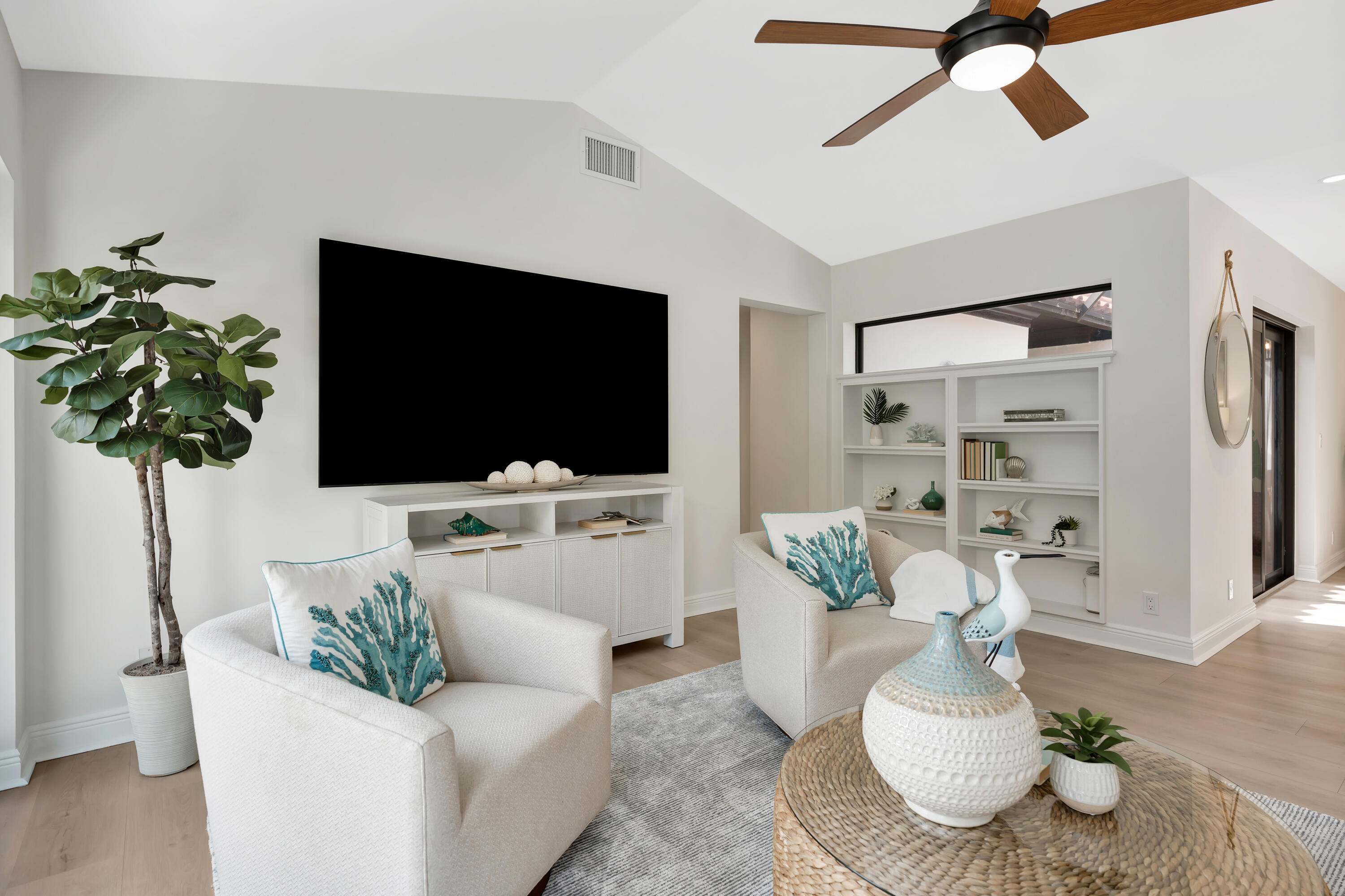 1472 Via Cameron Jupiter, FL 33477