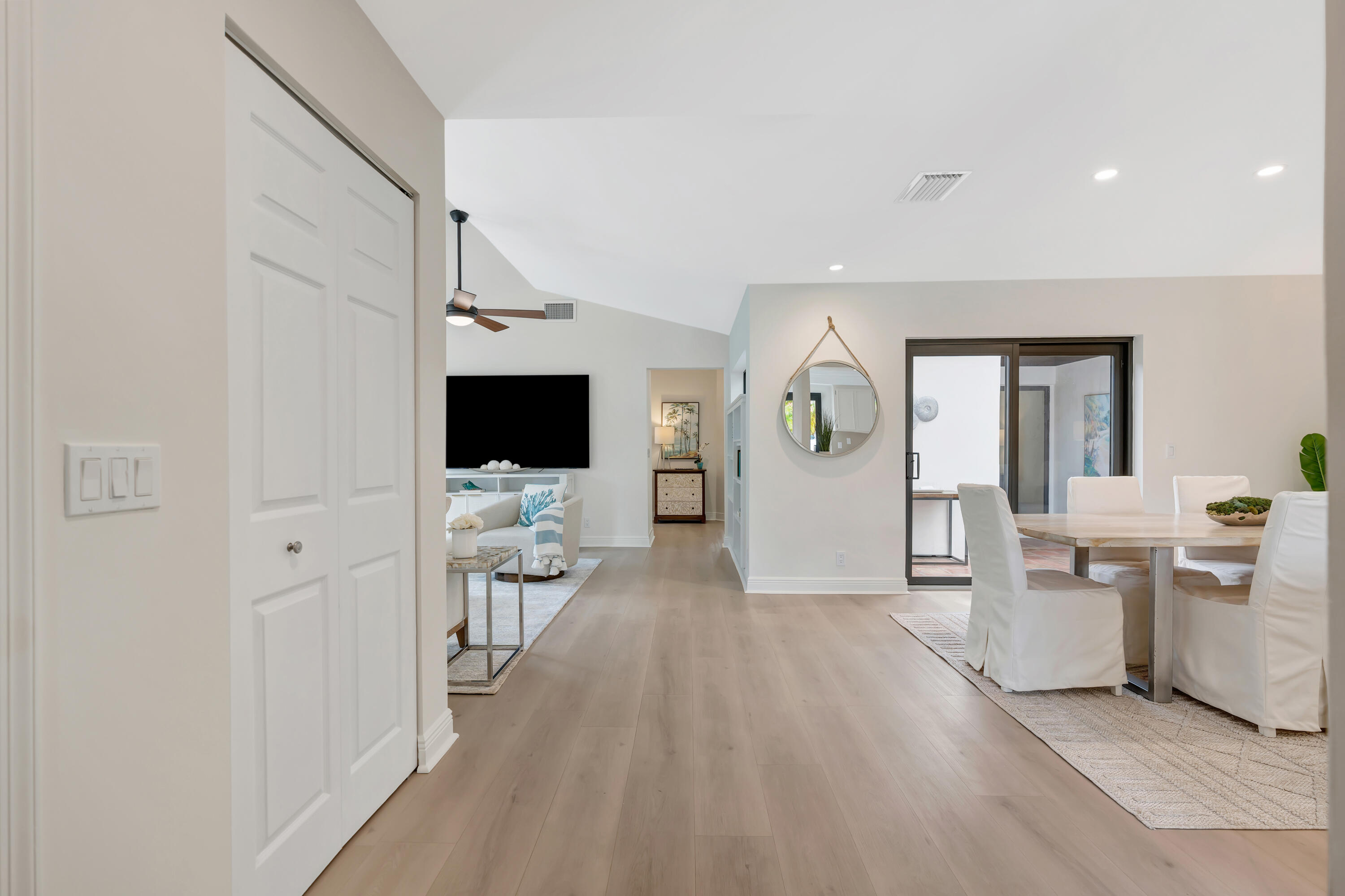 1472 Via Cameron Jupiter, FL 33477