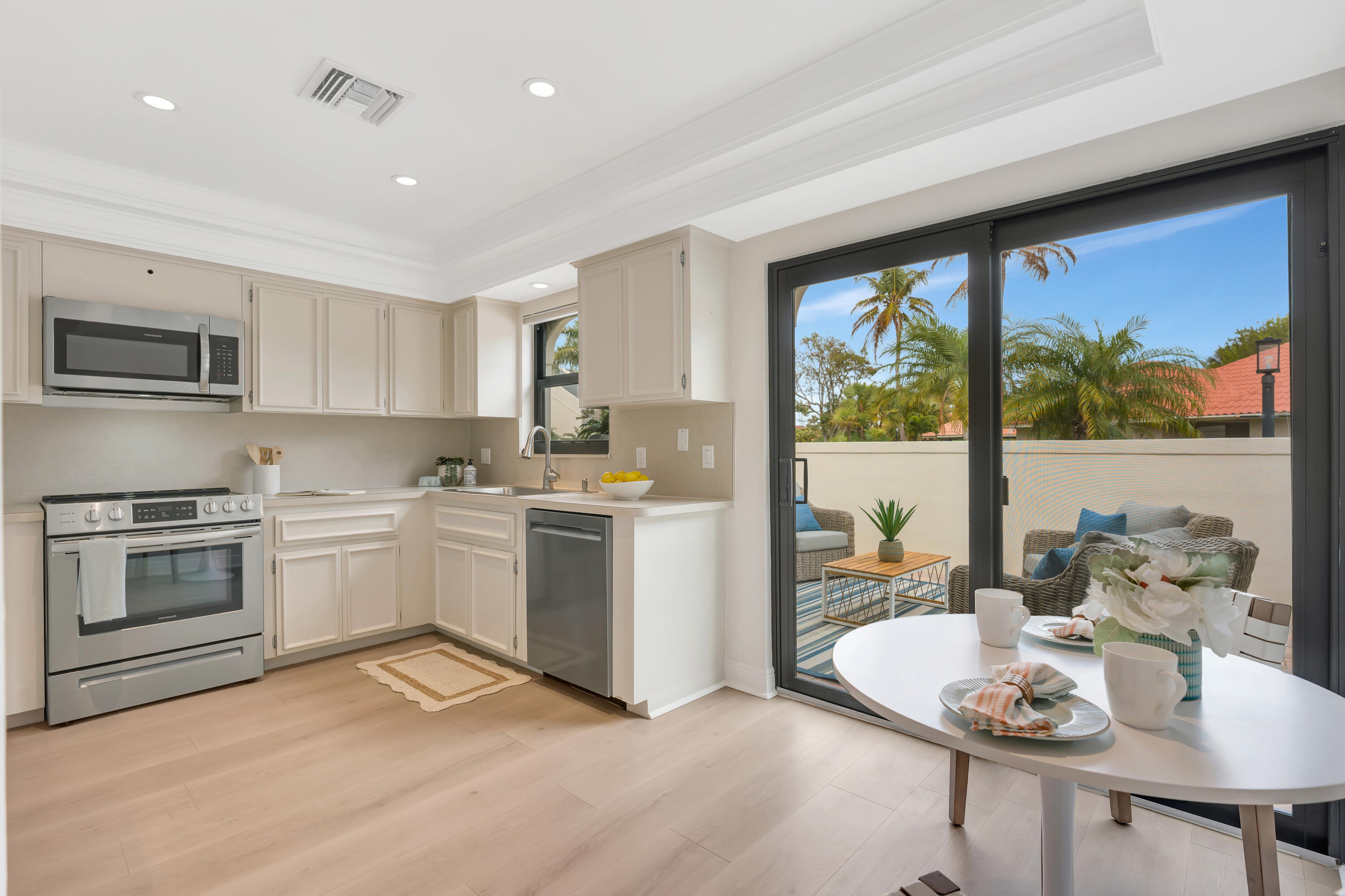 1472 Via Cameron Jupiter, FL 33477