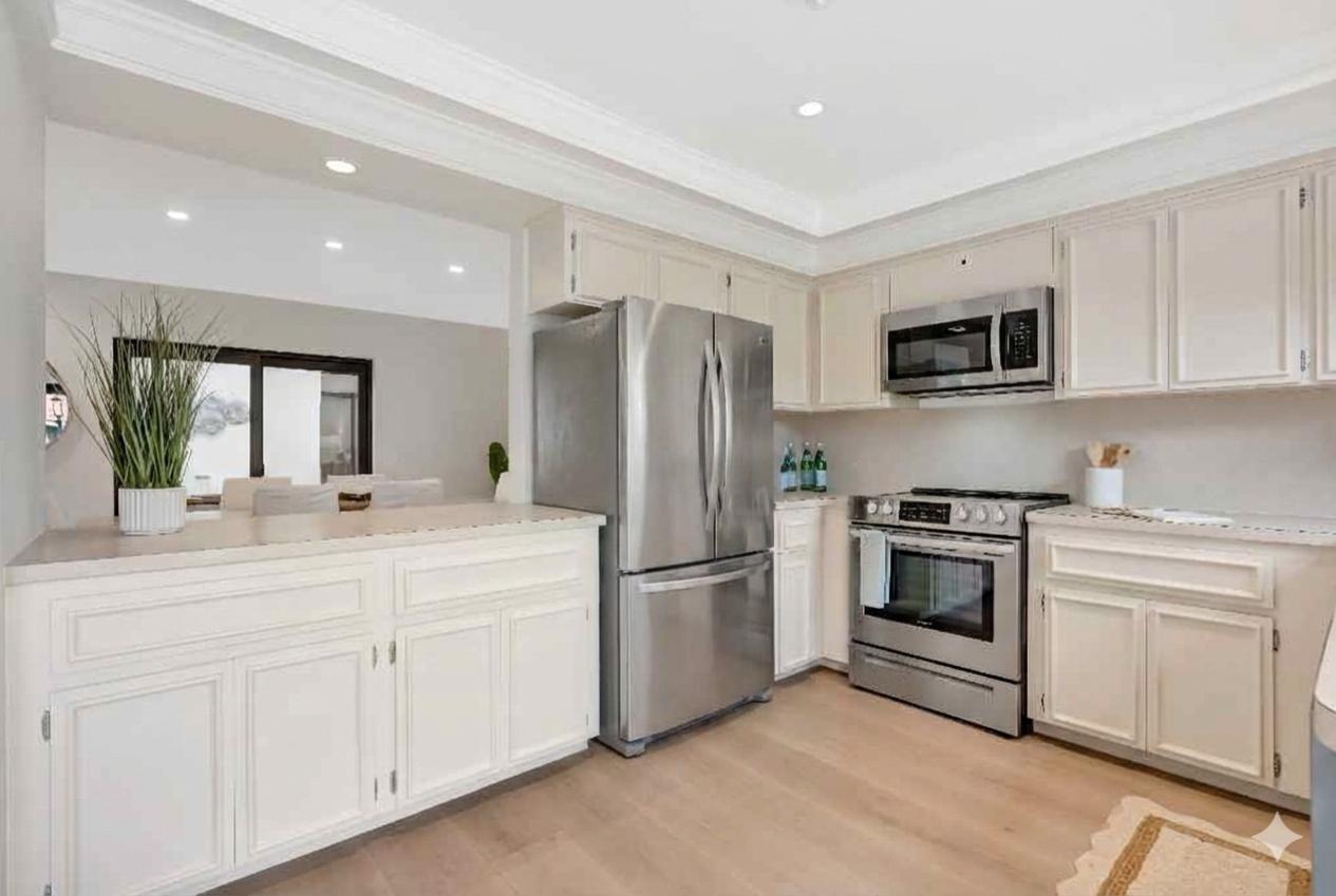 1472 Via Cameron Jupiter, FL 33477