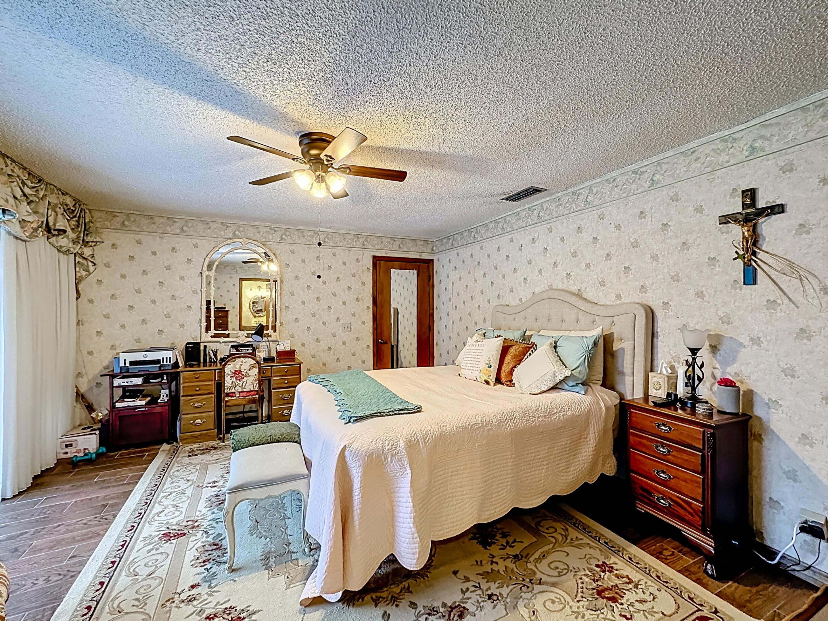 18290 127th Jupiter, FL 33478