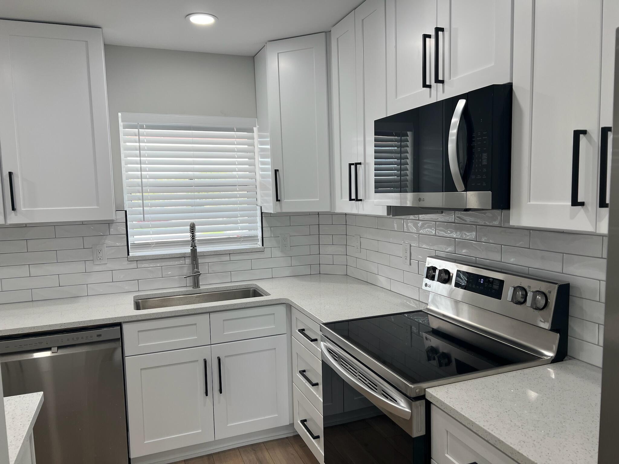 18081 SE Country Clb #17-170 Jupiter, FL 33469