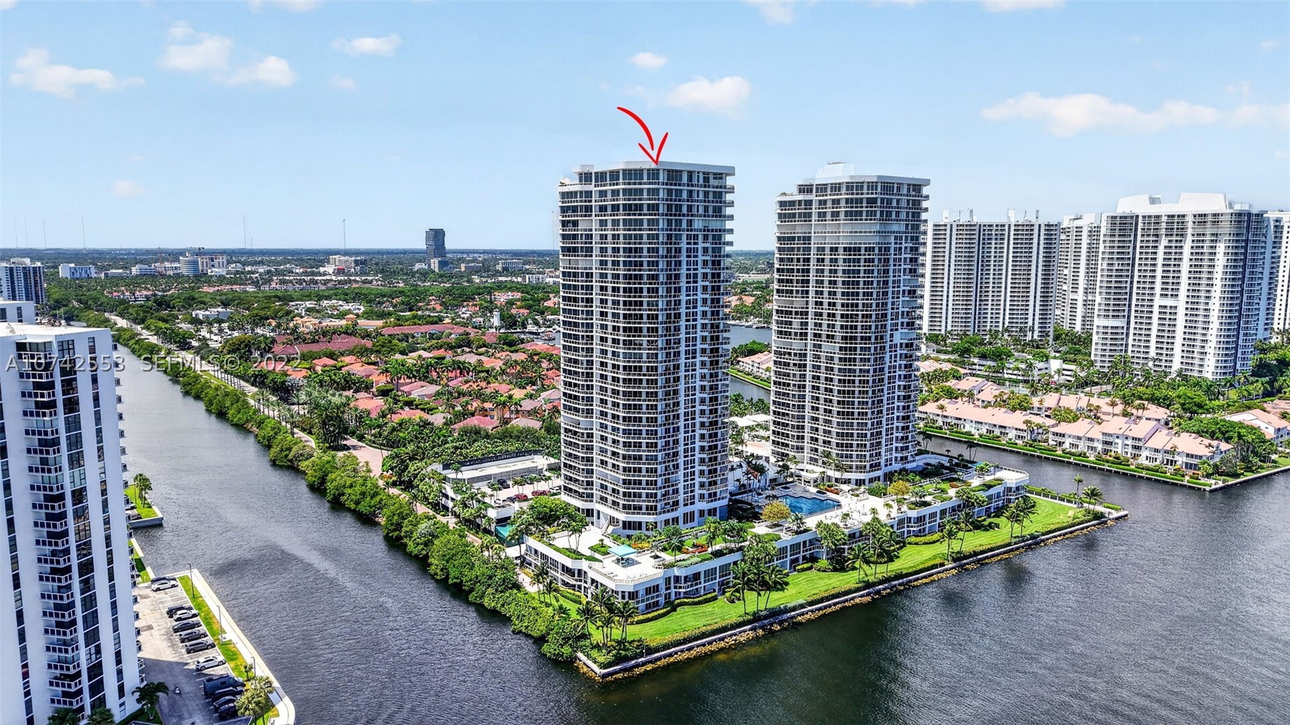 image One Island Place II111