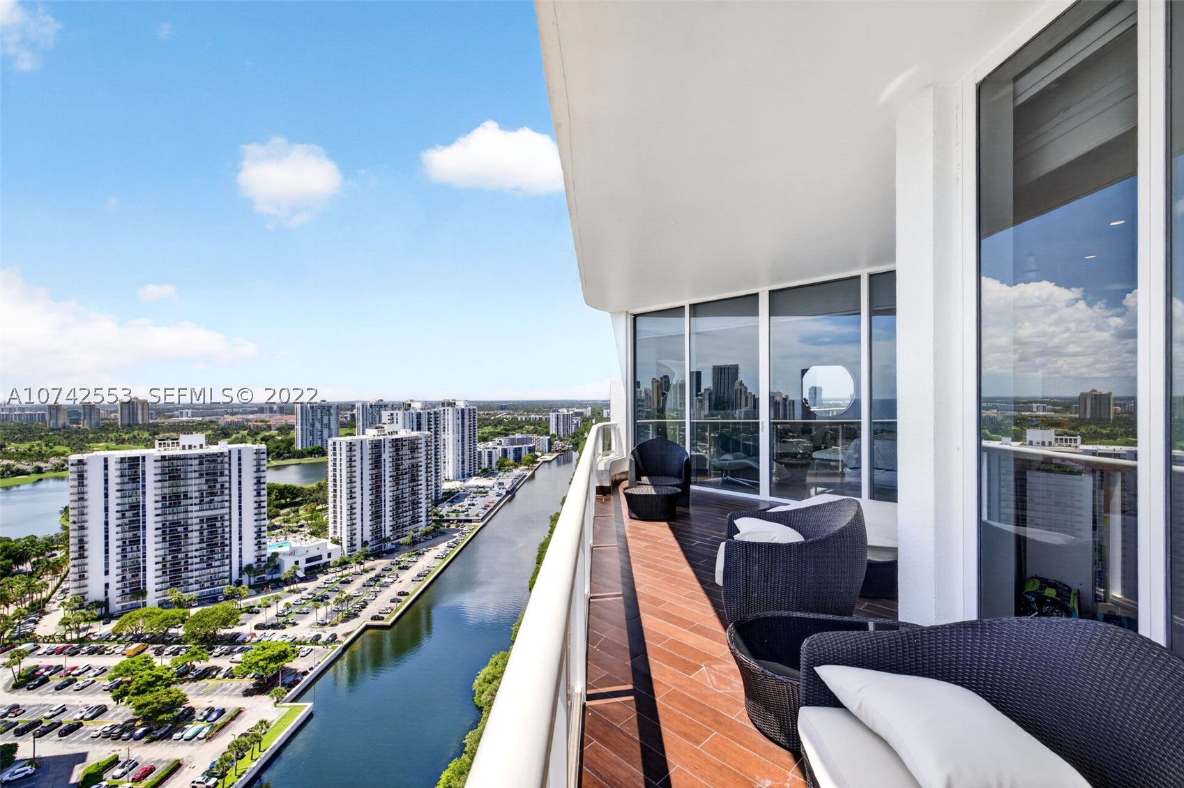 3802 NE 207th St #2802 Aventura, FL 33180