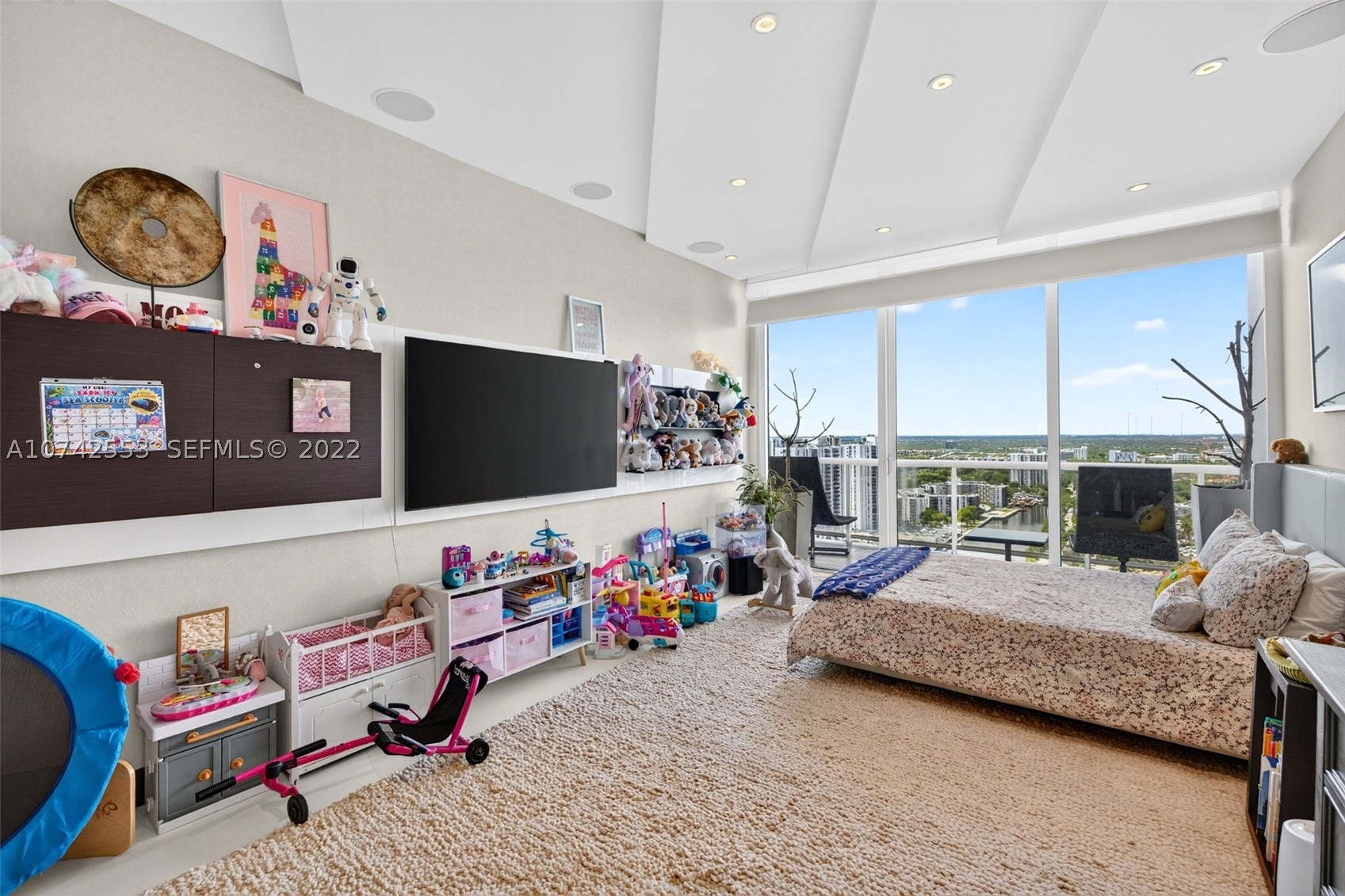 3802 NE 207th St #2802 Aventura, FL 33180
