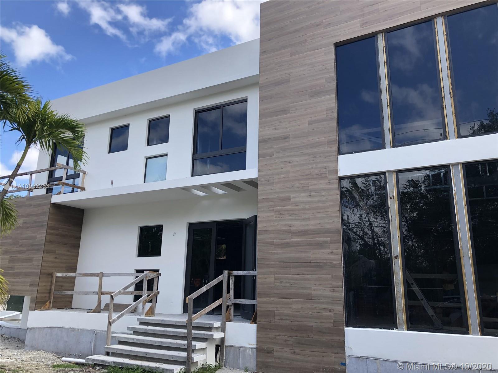 3251 Elizabeth St Miami, FL 33133