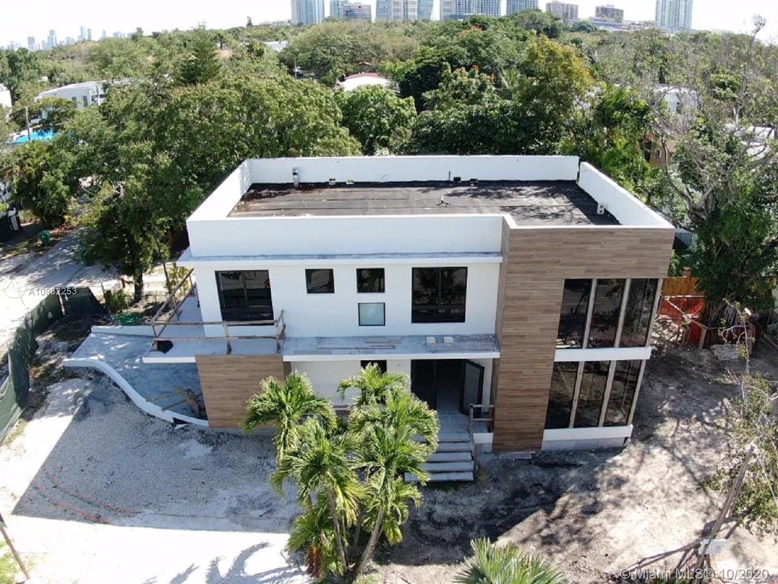 3251 Elizabeth St Miami, FL 33133