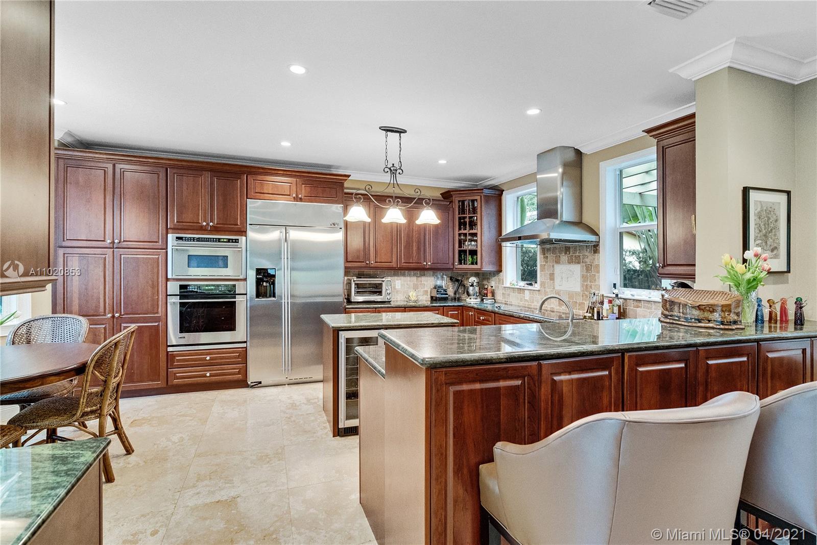 4065 Battersea Rd Miami, FL 33133