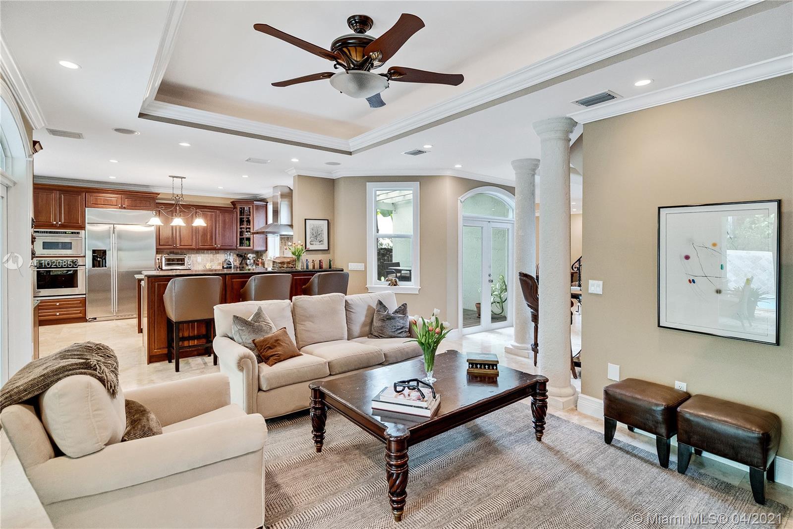 4065 Battersea Rd Miami, FL 33133