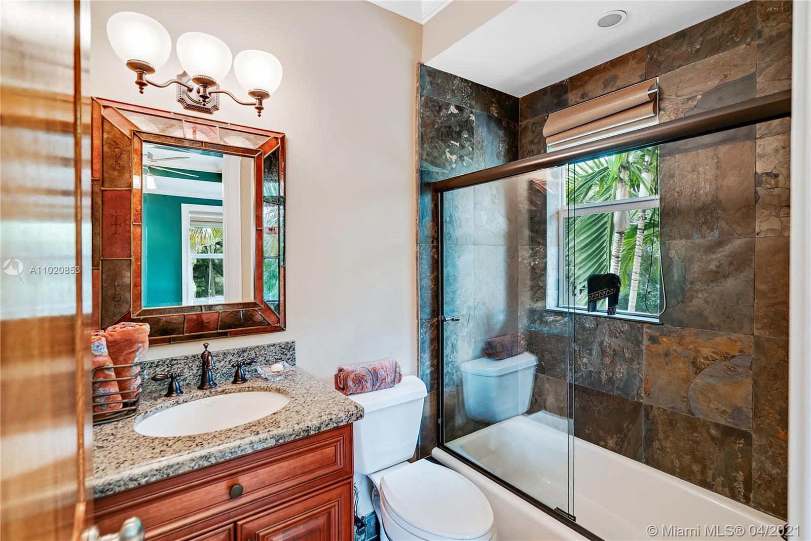 4065 Battersea Rd Miami, FL 33133