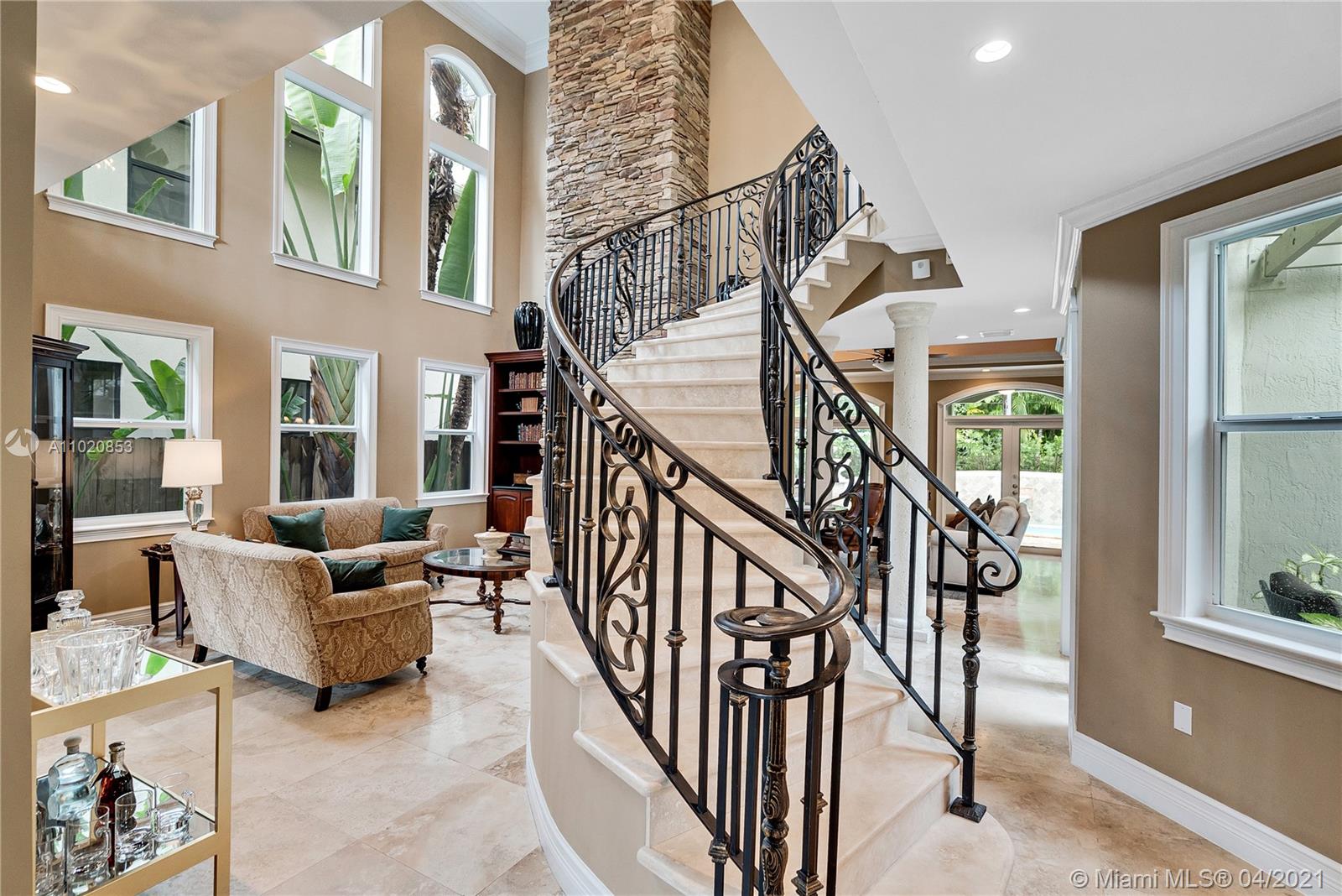 4065 Battersea Rd Miami, FL 33133