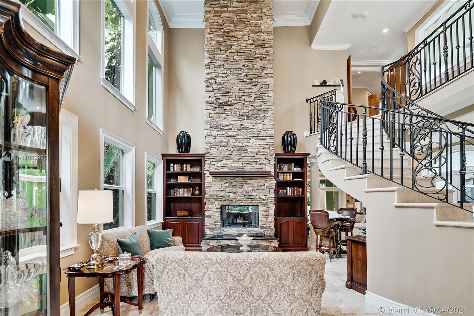 4065 Battersea Rd Miami, FL 33133