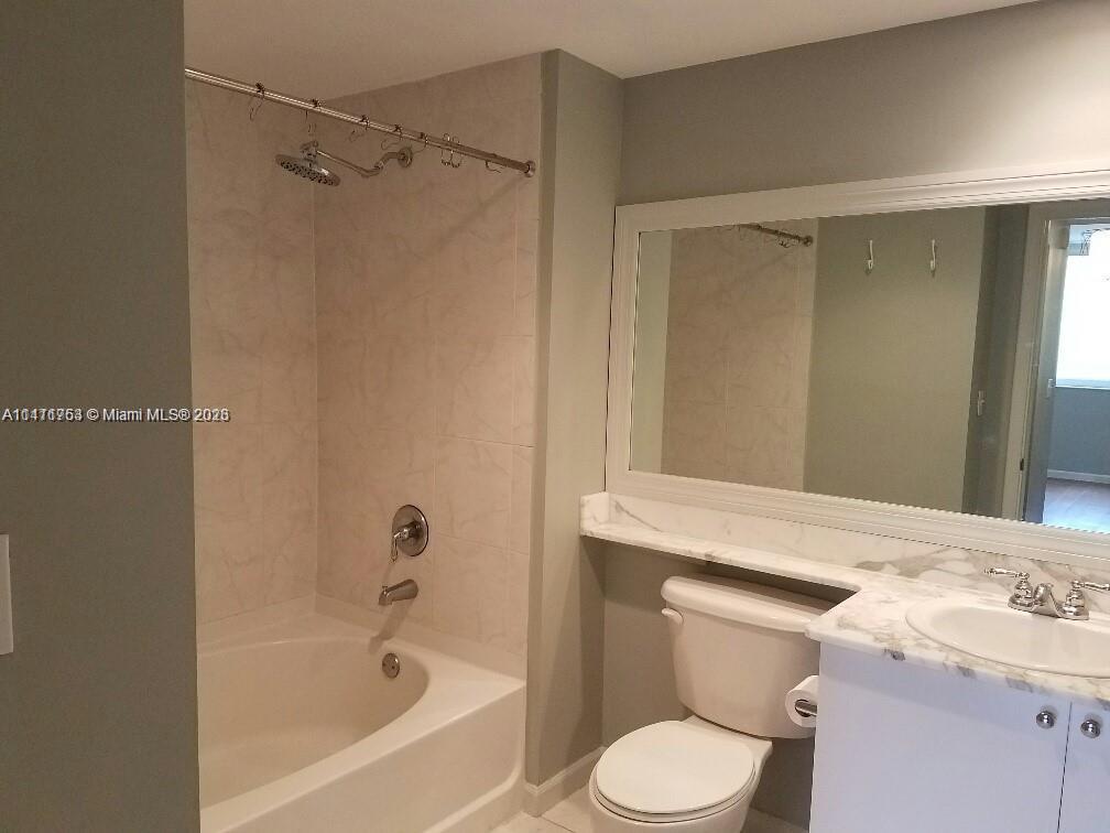 18800 NE 29th Ave #326 Aventura, FL 33180