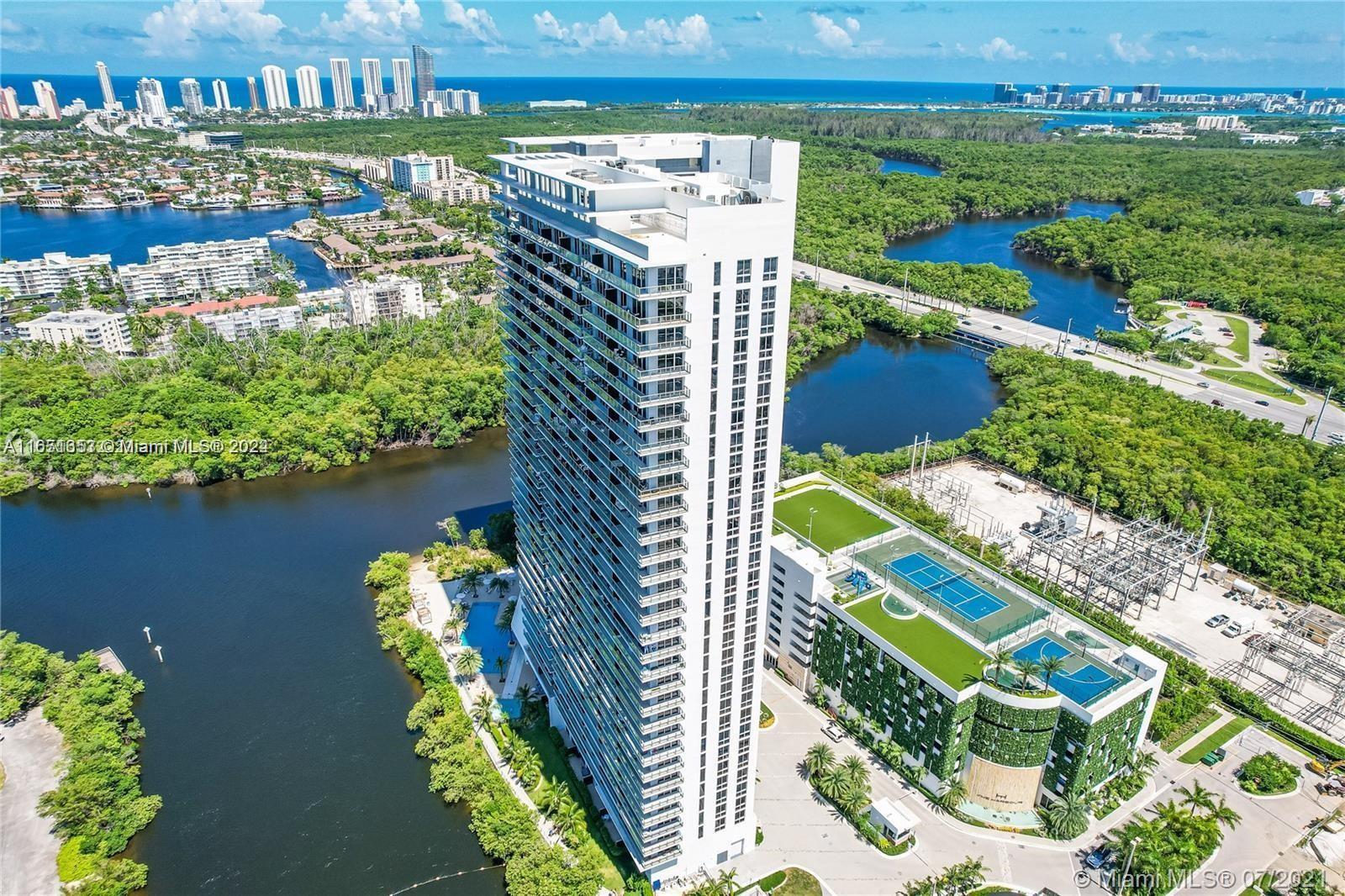 16385 Biscayne Blvd #1201