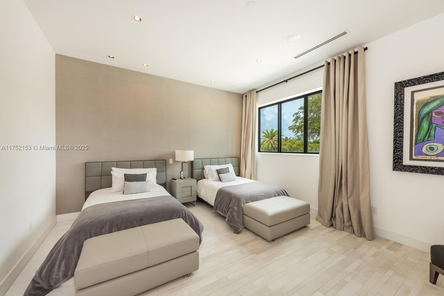 13145 Coronado Ln North Miami, FL 33181