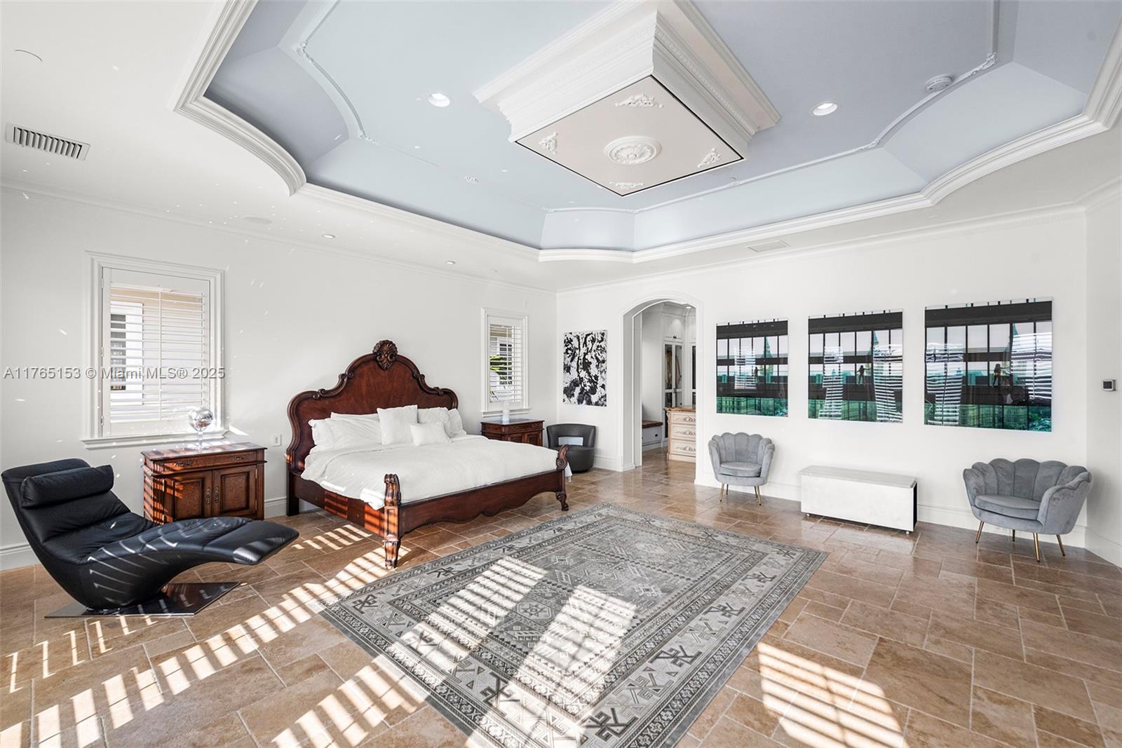 3201 NE 27th Ave Lighthouse Point, FL 33064