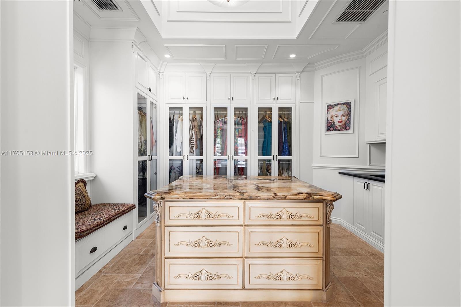 3201 NE 27th Ave Lighthouse Point, FL 33064