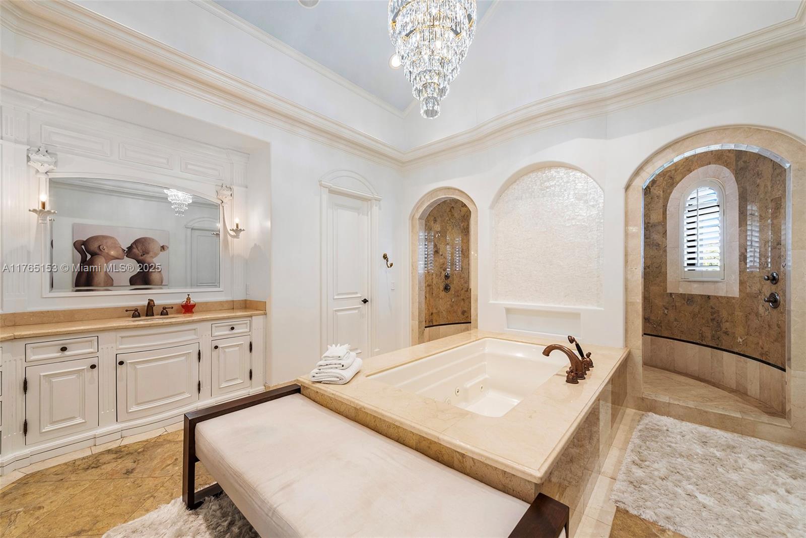 3201 NE 27th Ave Lighthouse Point, FL 33064