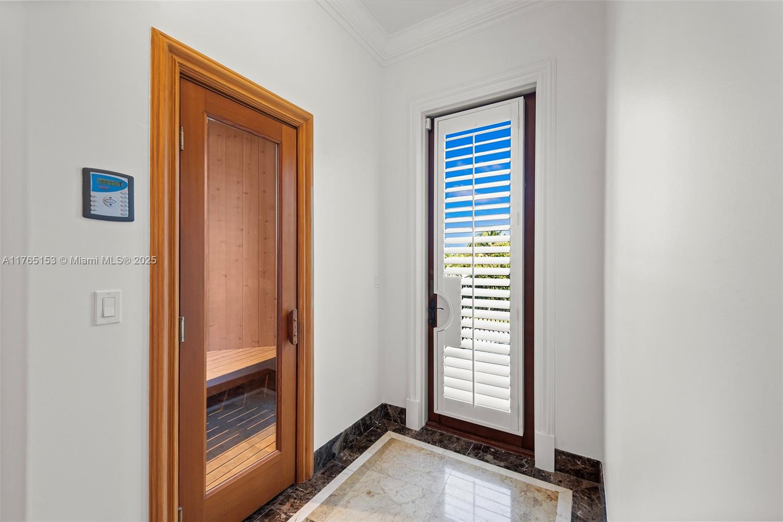 3201 NE 27th Ave Lighthouse Point, FL 33064