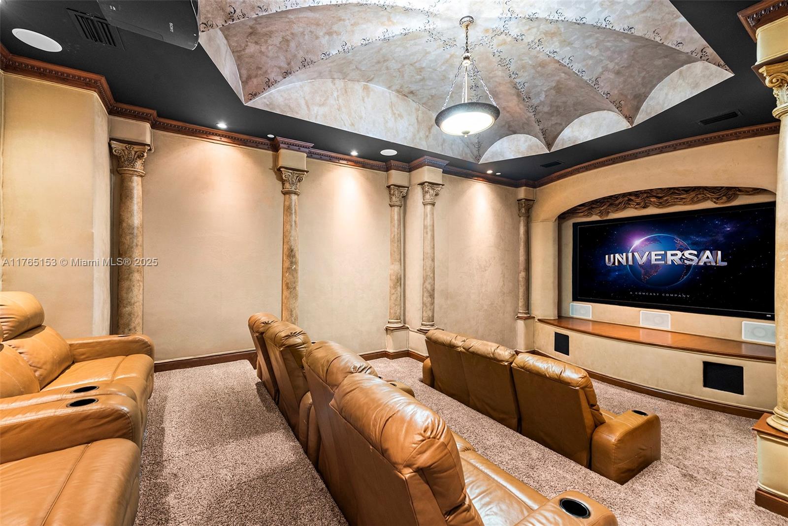 3201 NE 27th Ave Lighthouse Point, FL 33064